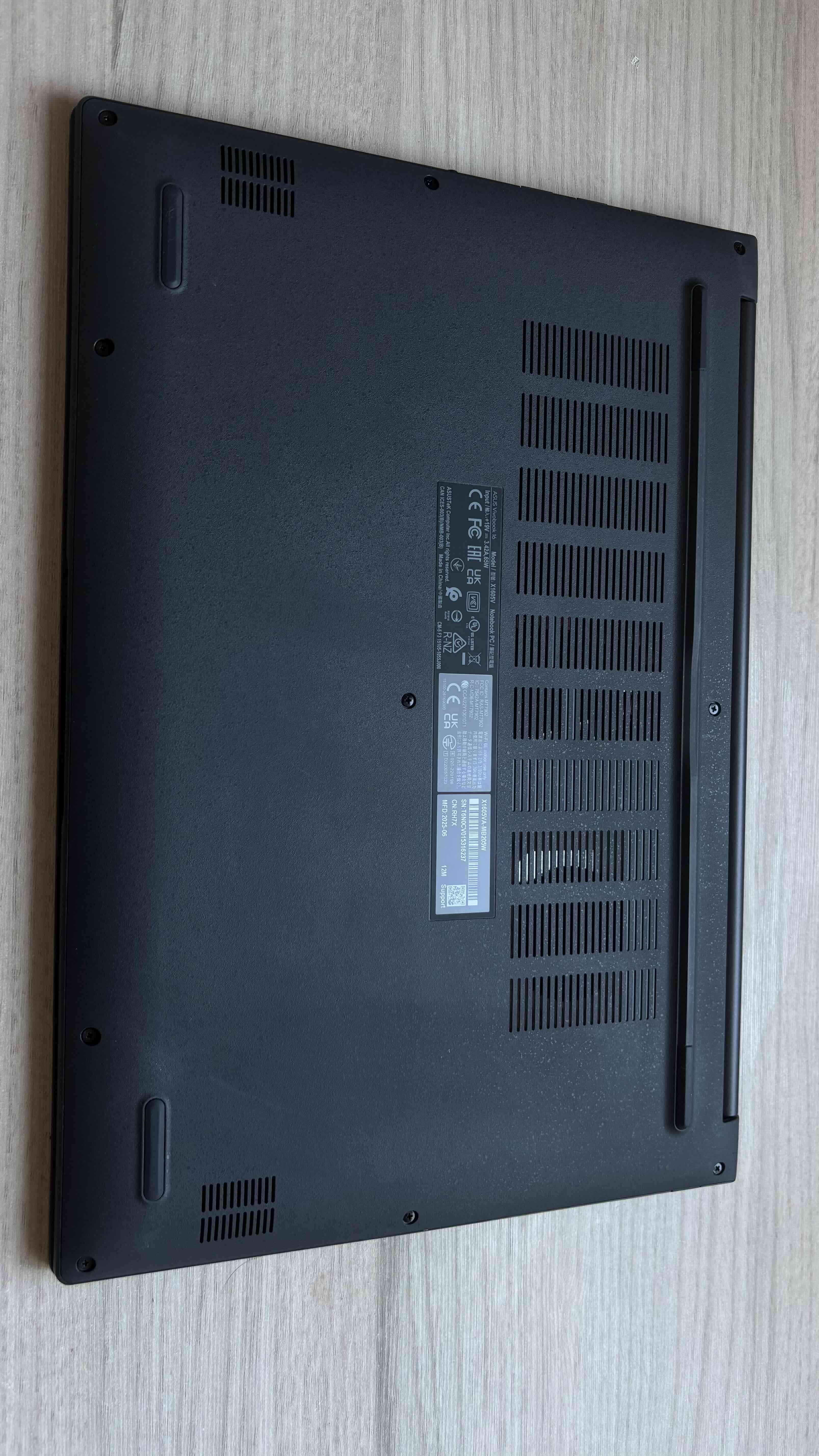 Laptop ASUS Vivobook x1605V - miniatura 5