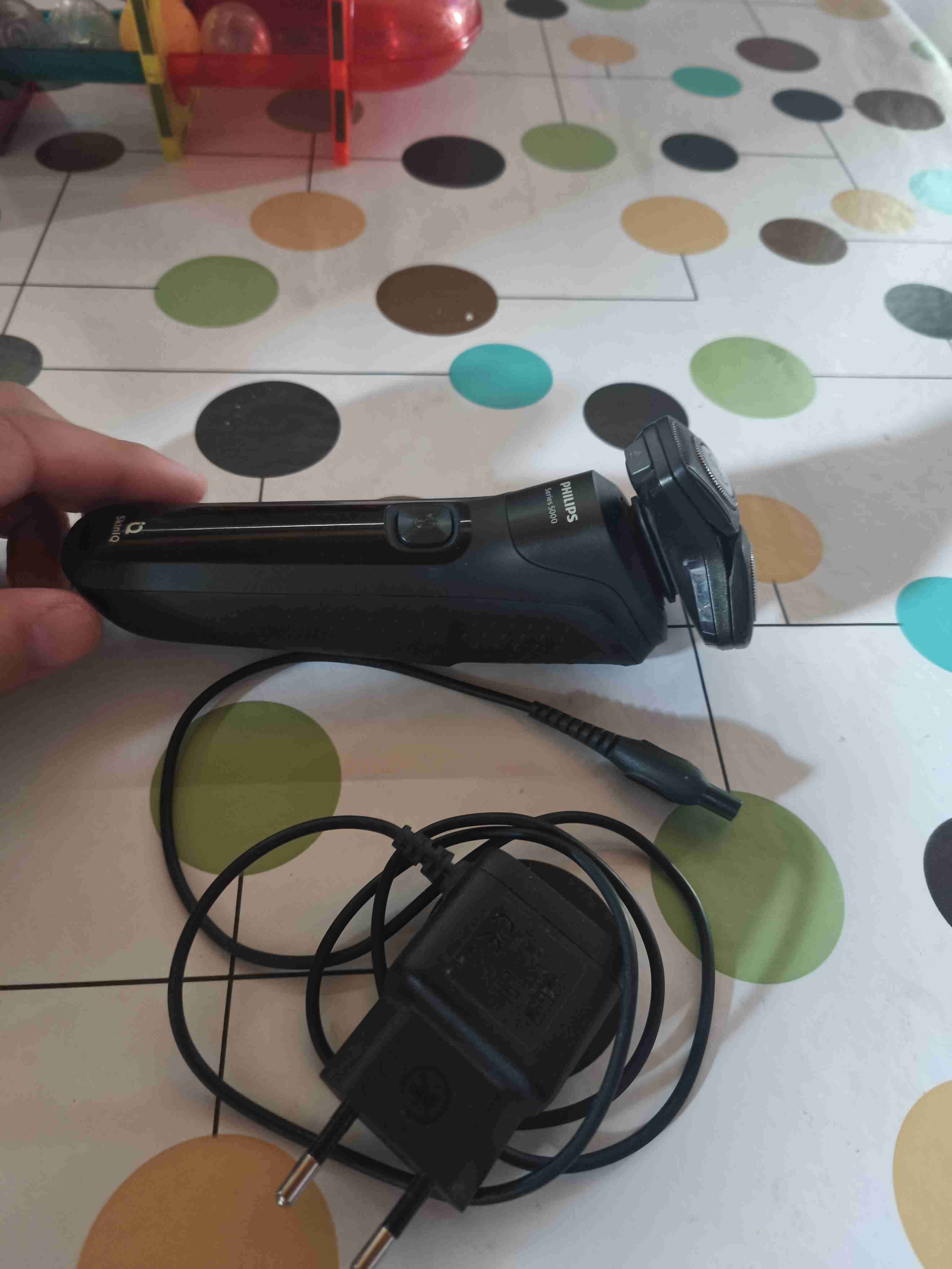 Afeitadora Philips Serie 5000 - miniatura 3