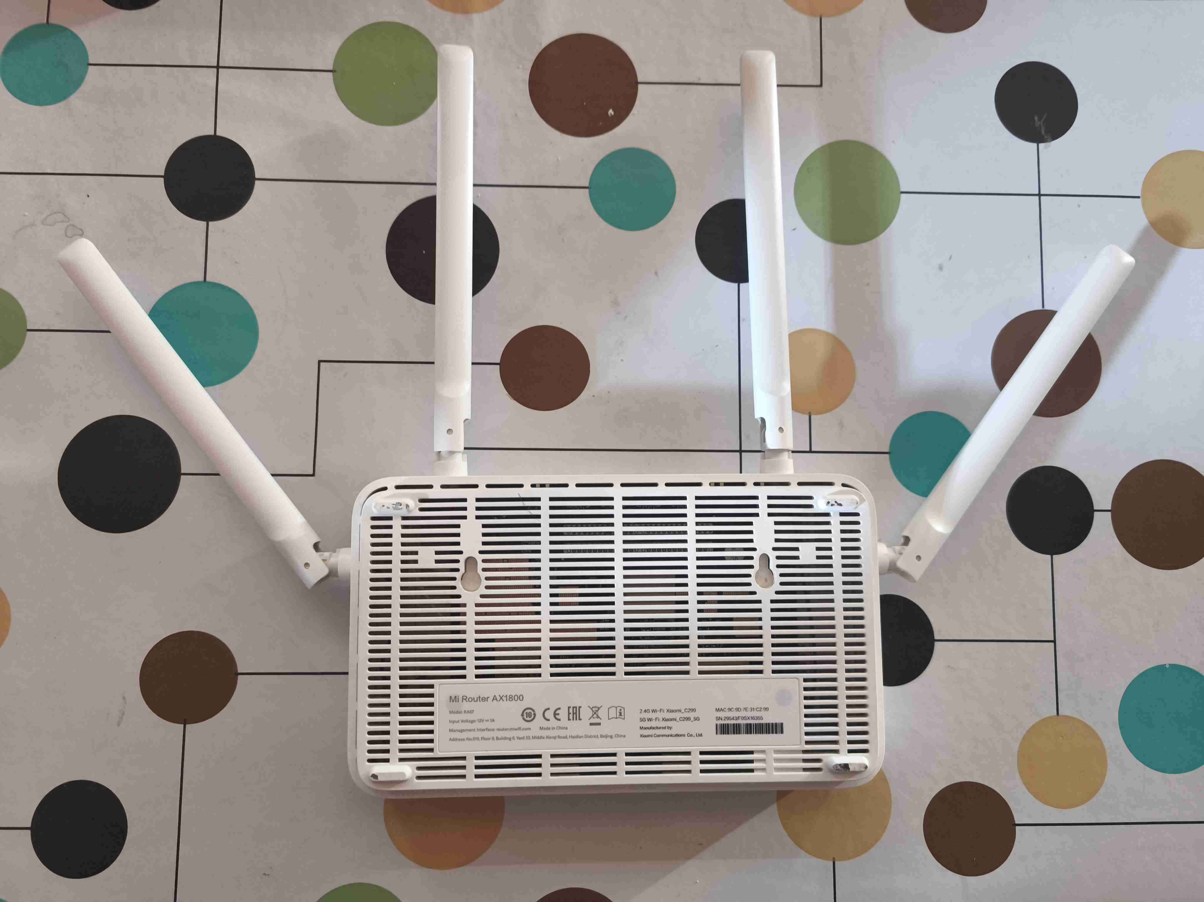 Router Xiaomi con cuatro antenas - miniatura 2