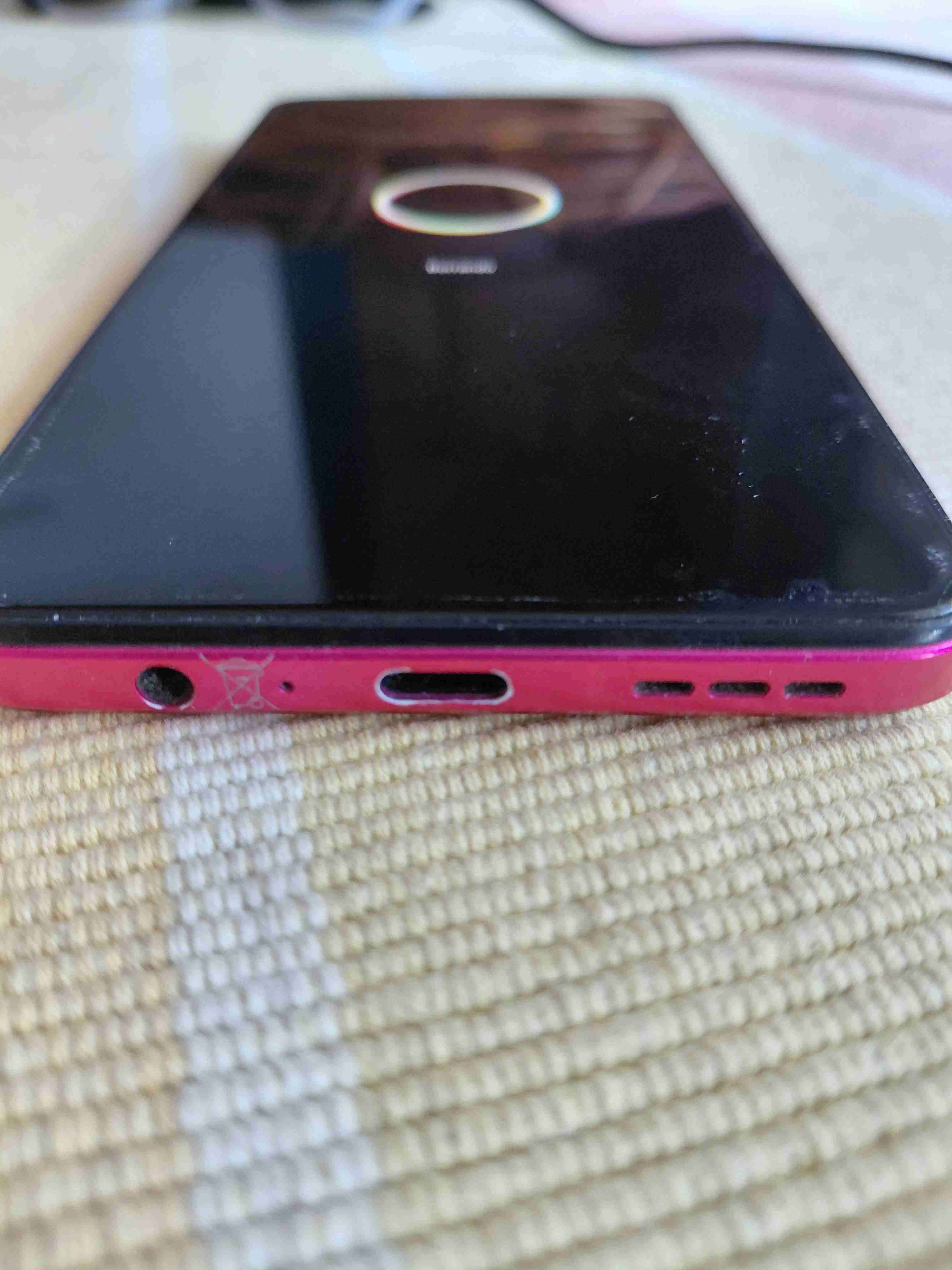 Smartphone Android pantalla full HD - miniatura 4