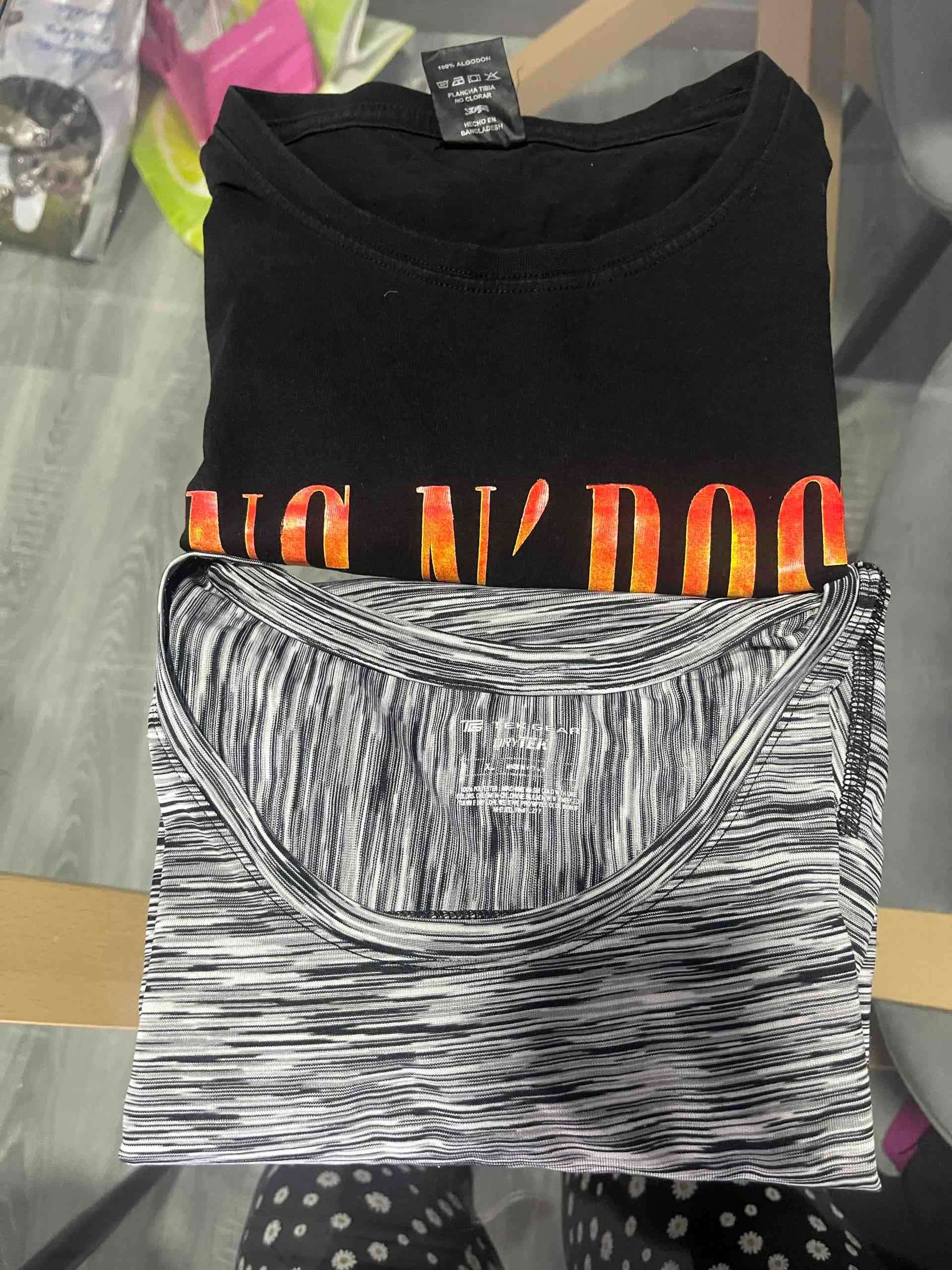 Poleras deportivas azul y roja - miniatura 6