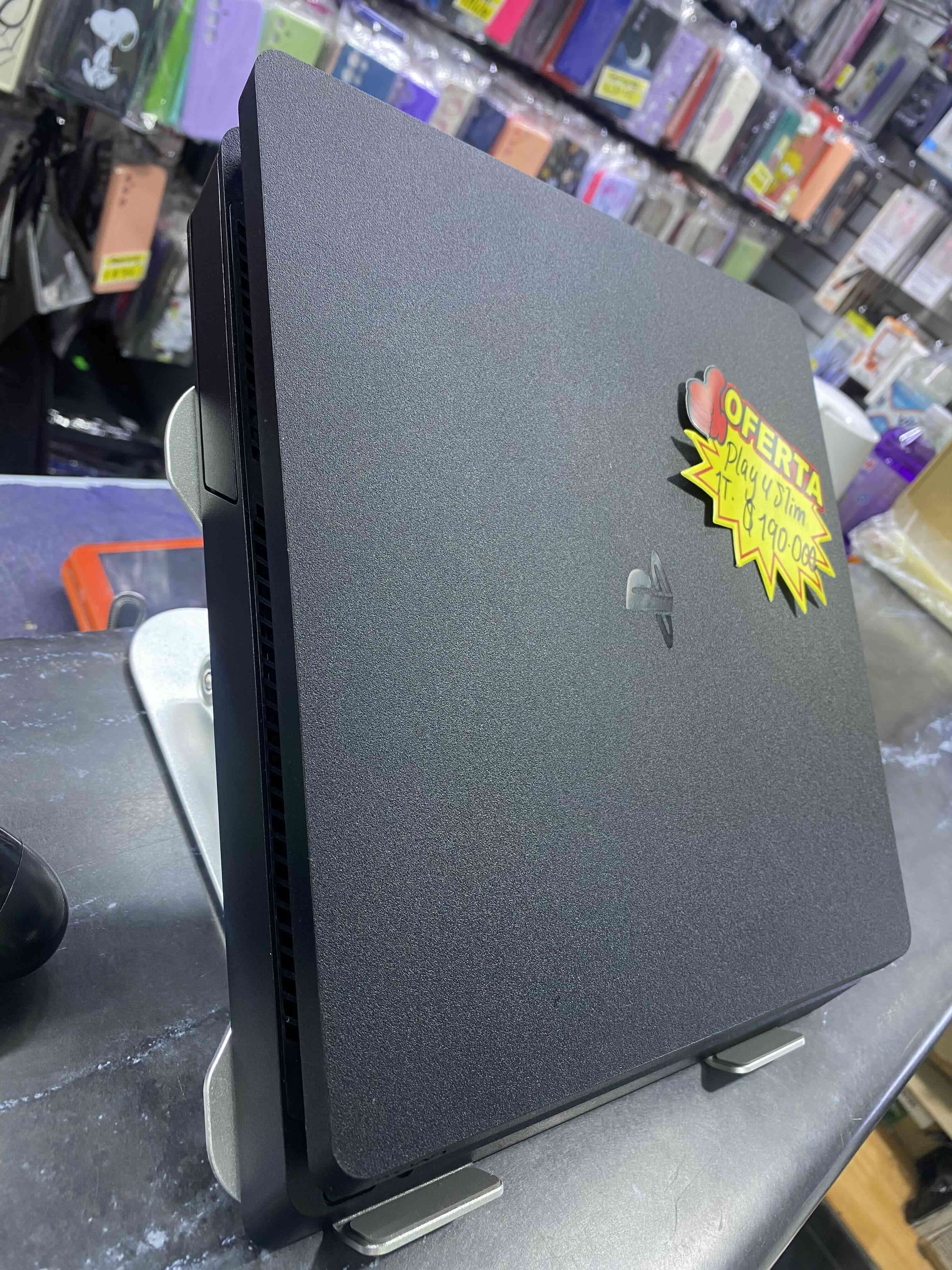 Consola PS4 Slim 1TB - miniatura 3