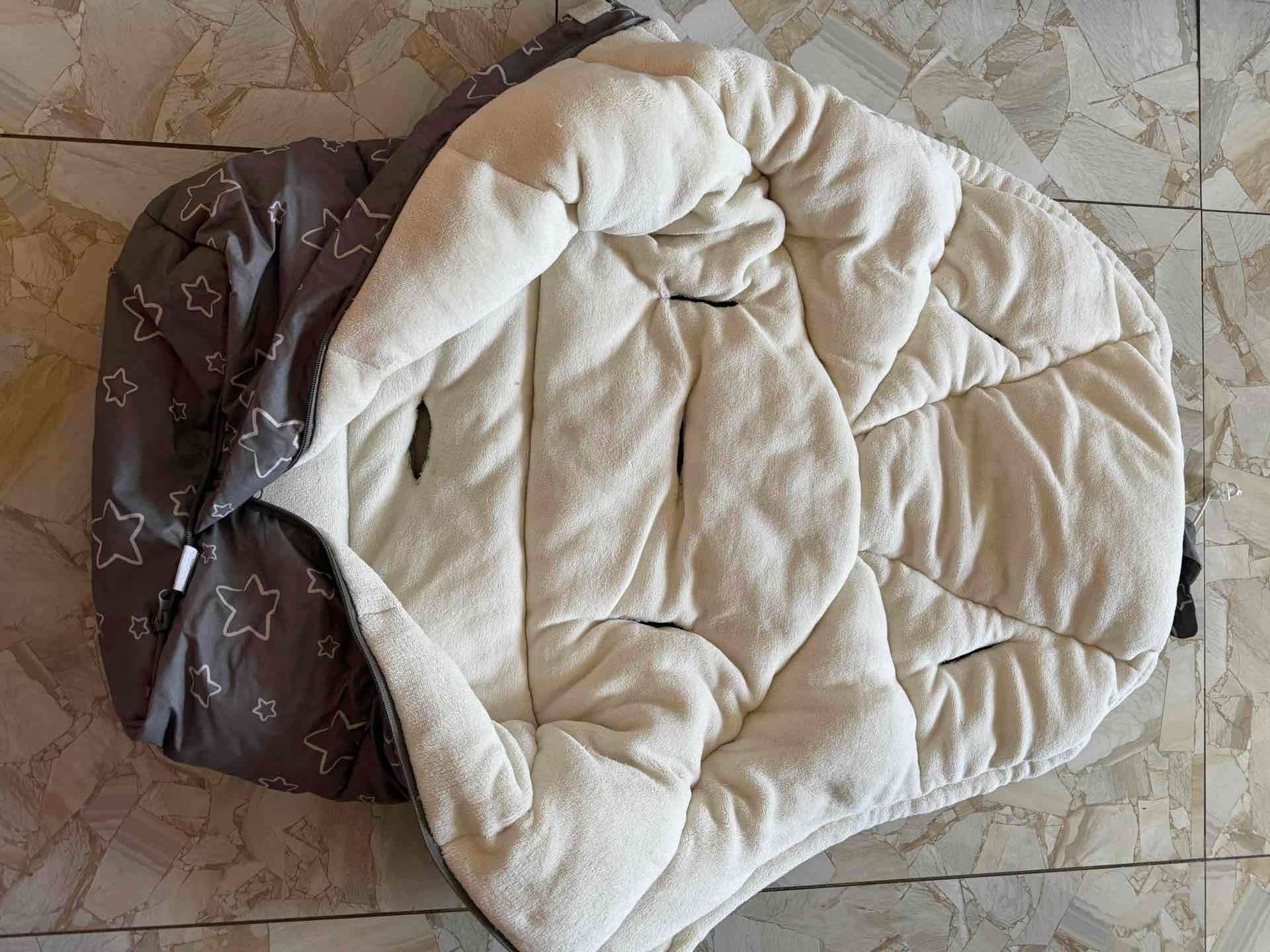 Saco de invierno para coche gris con estrellas - miniatura 2