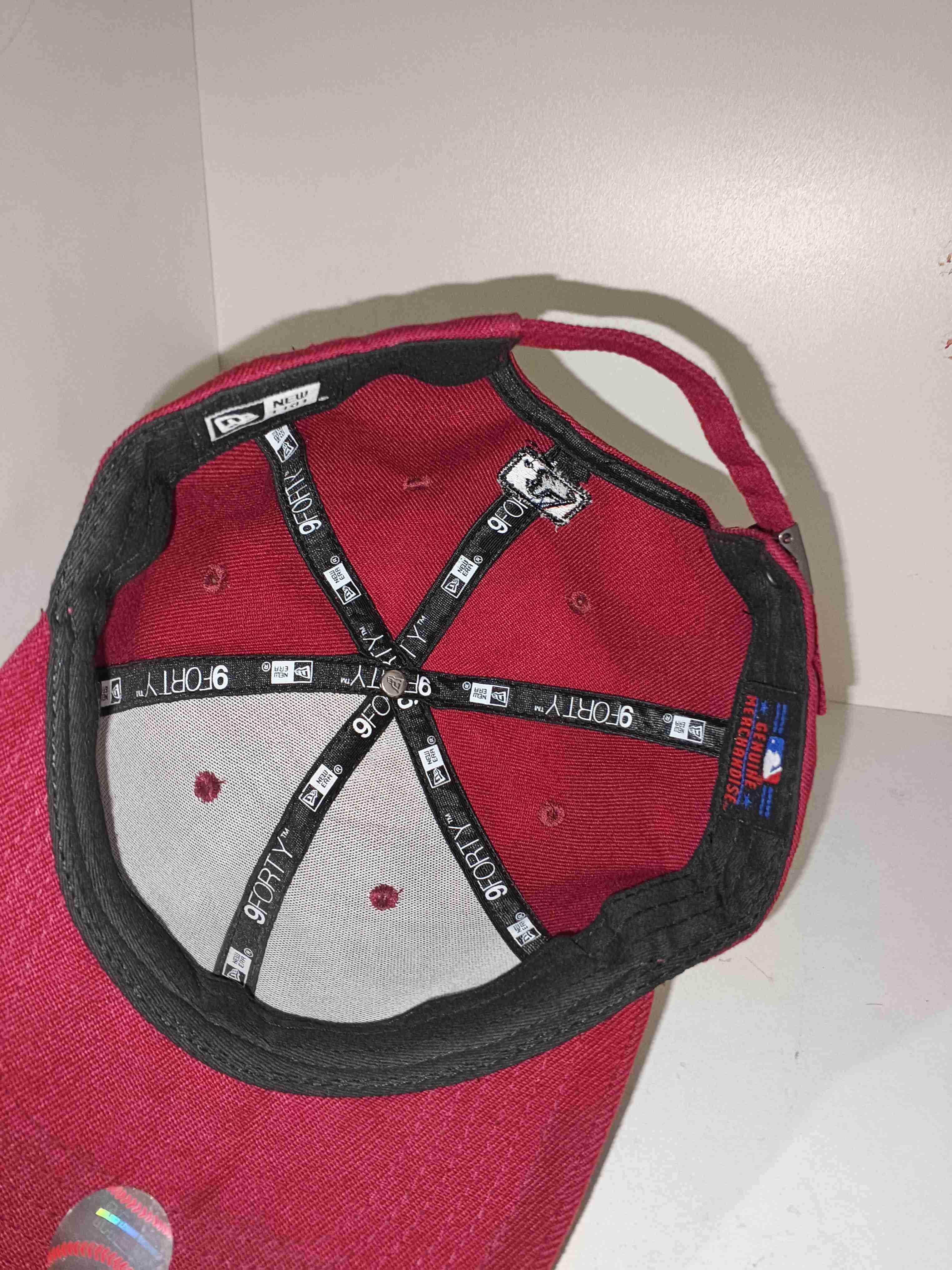 Gorra roja New era - miniatura 4