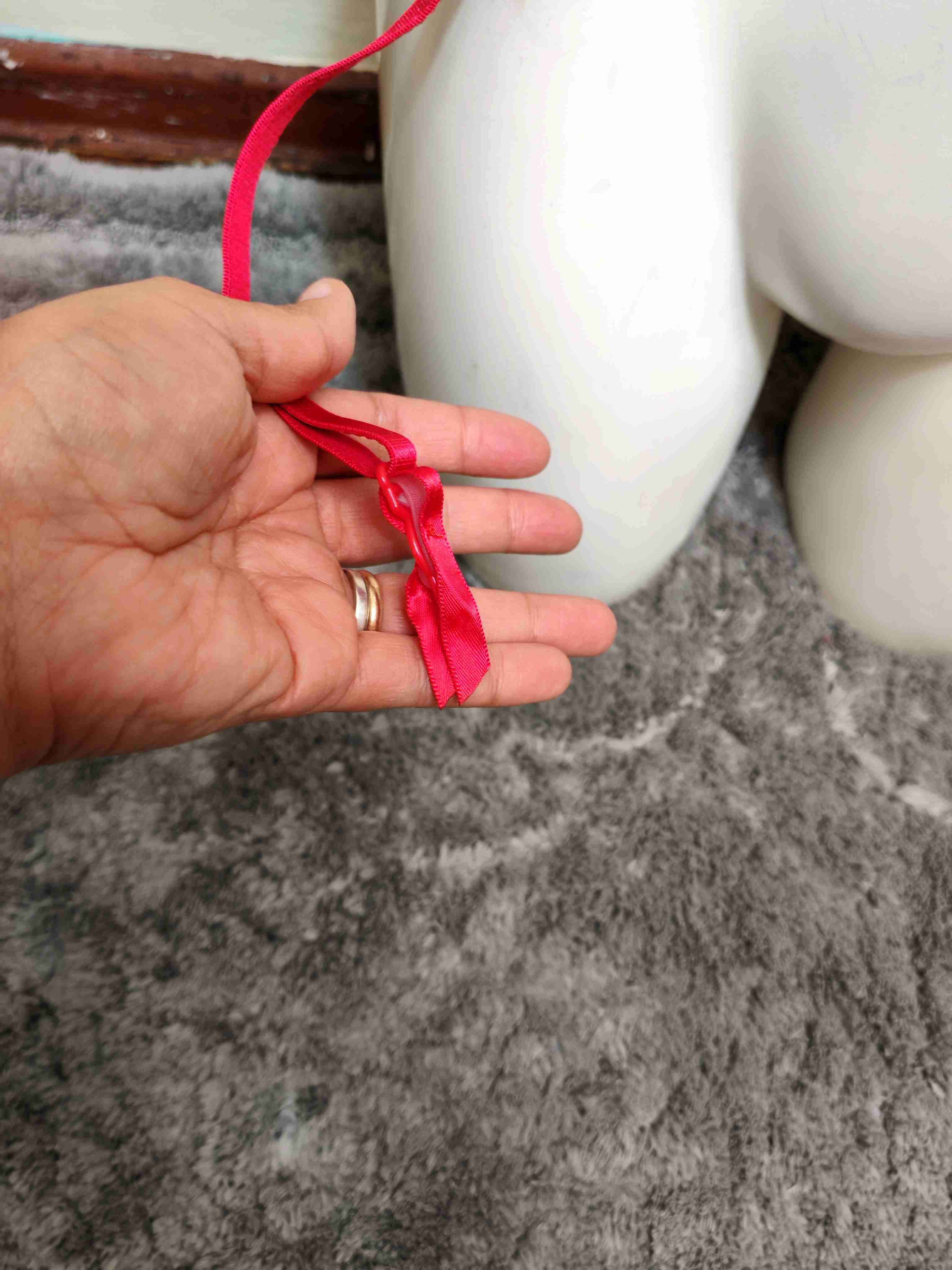 Ligueros rojos de encaje - miniatura 3