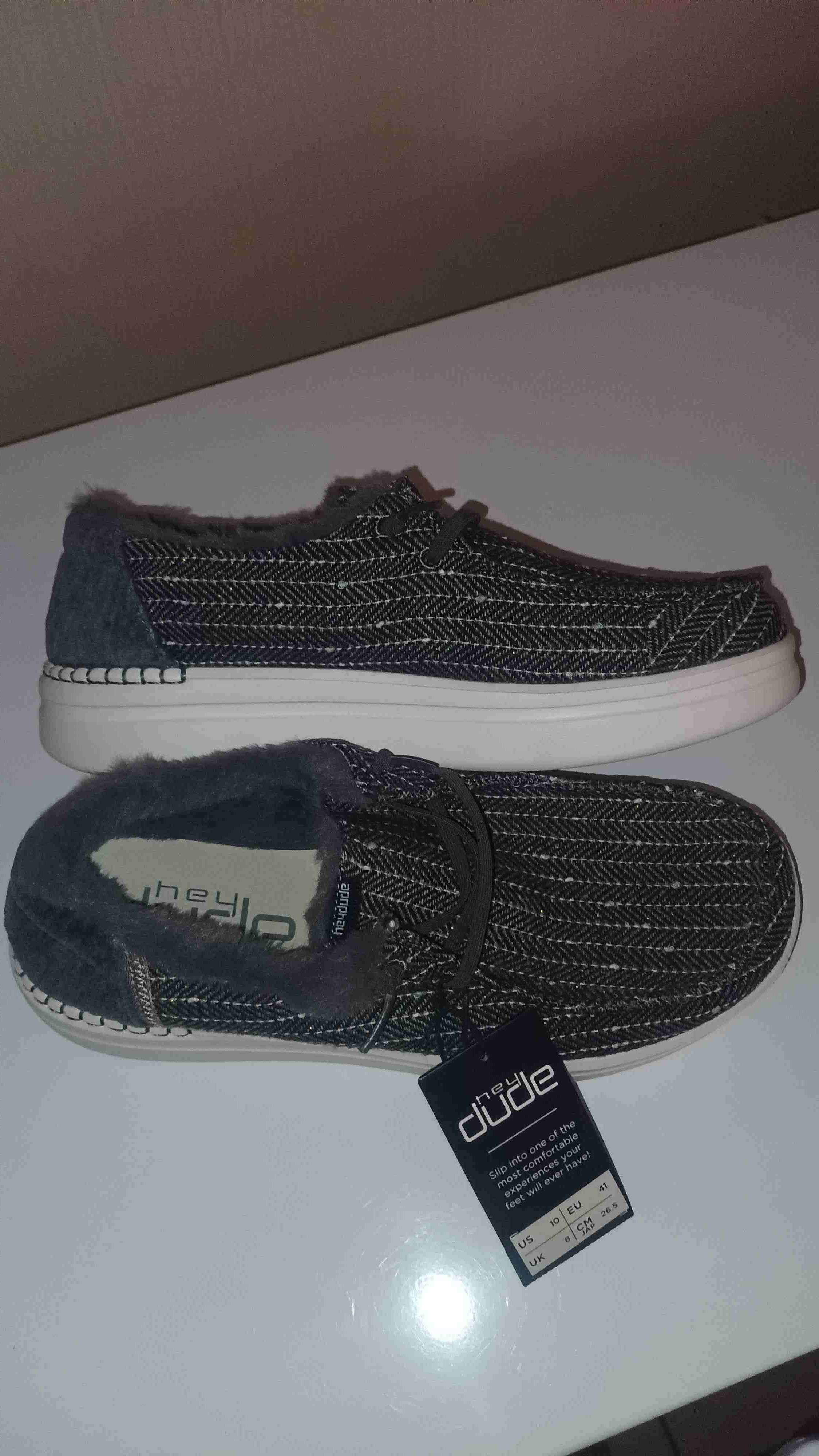 Zapatillas Hey Dude negras forradas