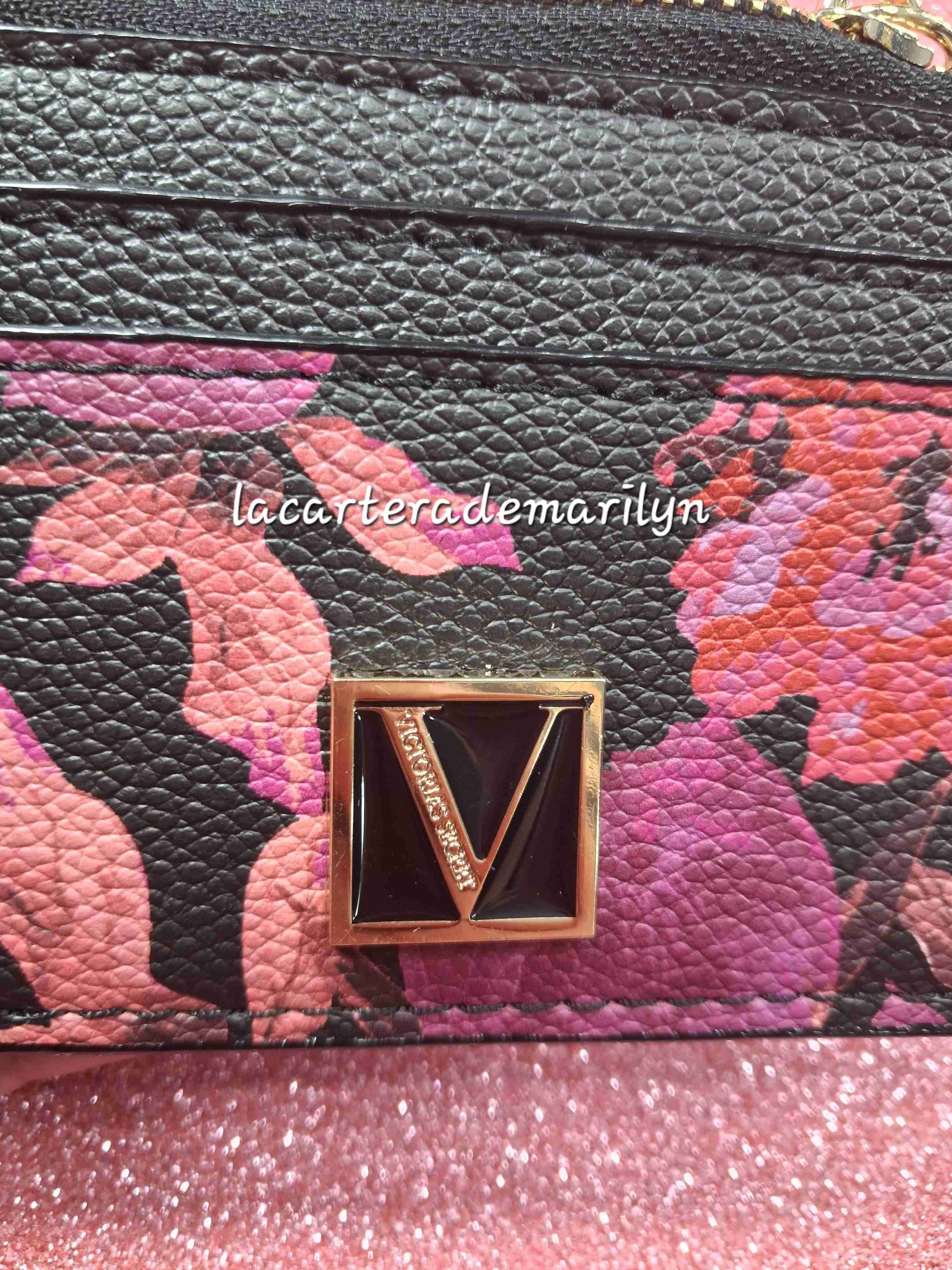 Tarjetero, llavero y monedero Victoria secret - miniatura 6