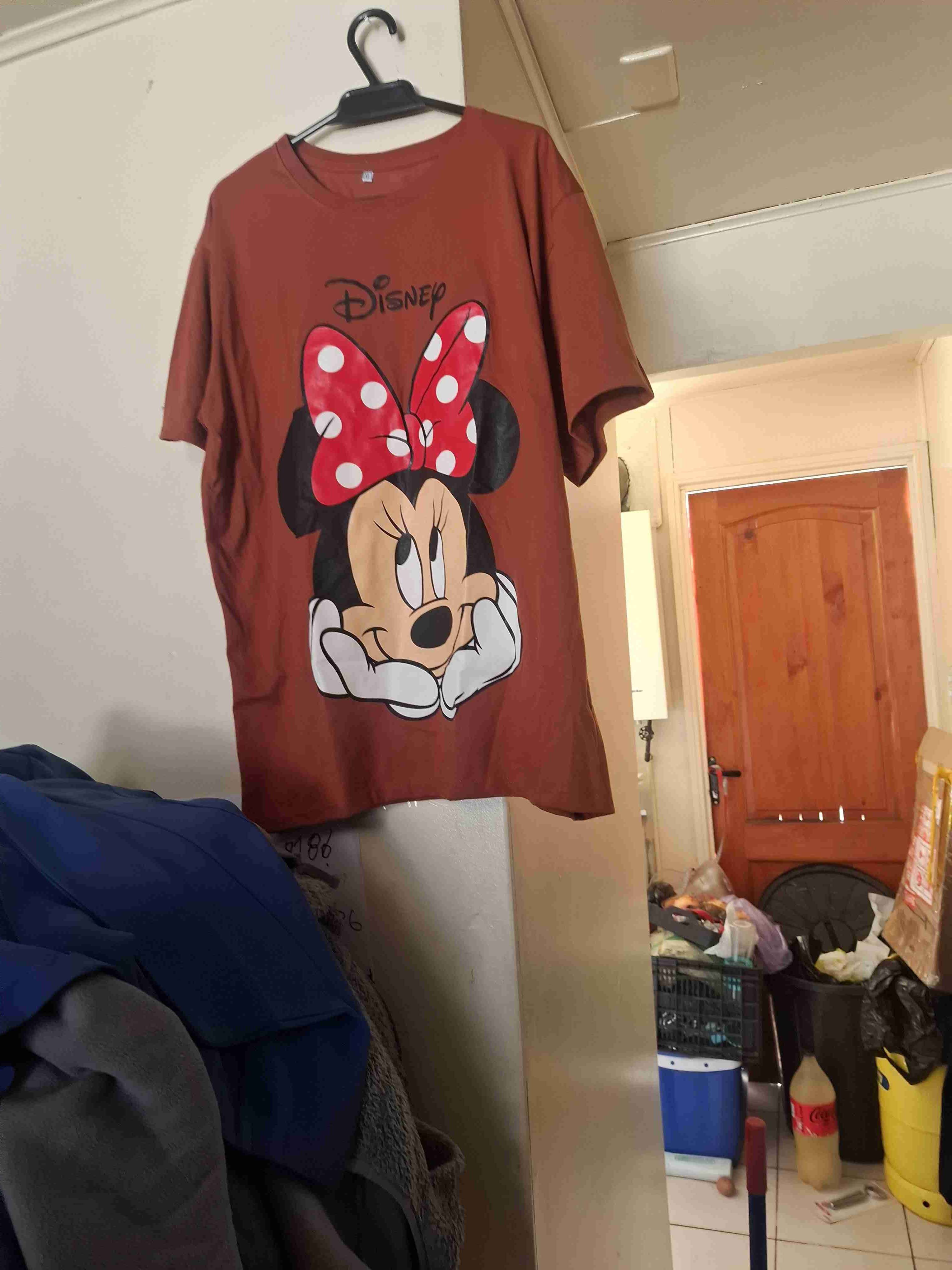 Polera rosada con diseño de personaje - miniatura 6