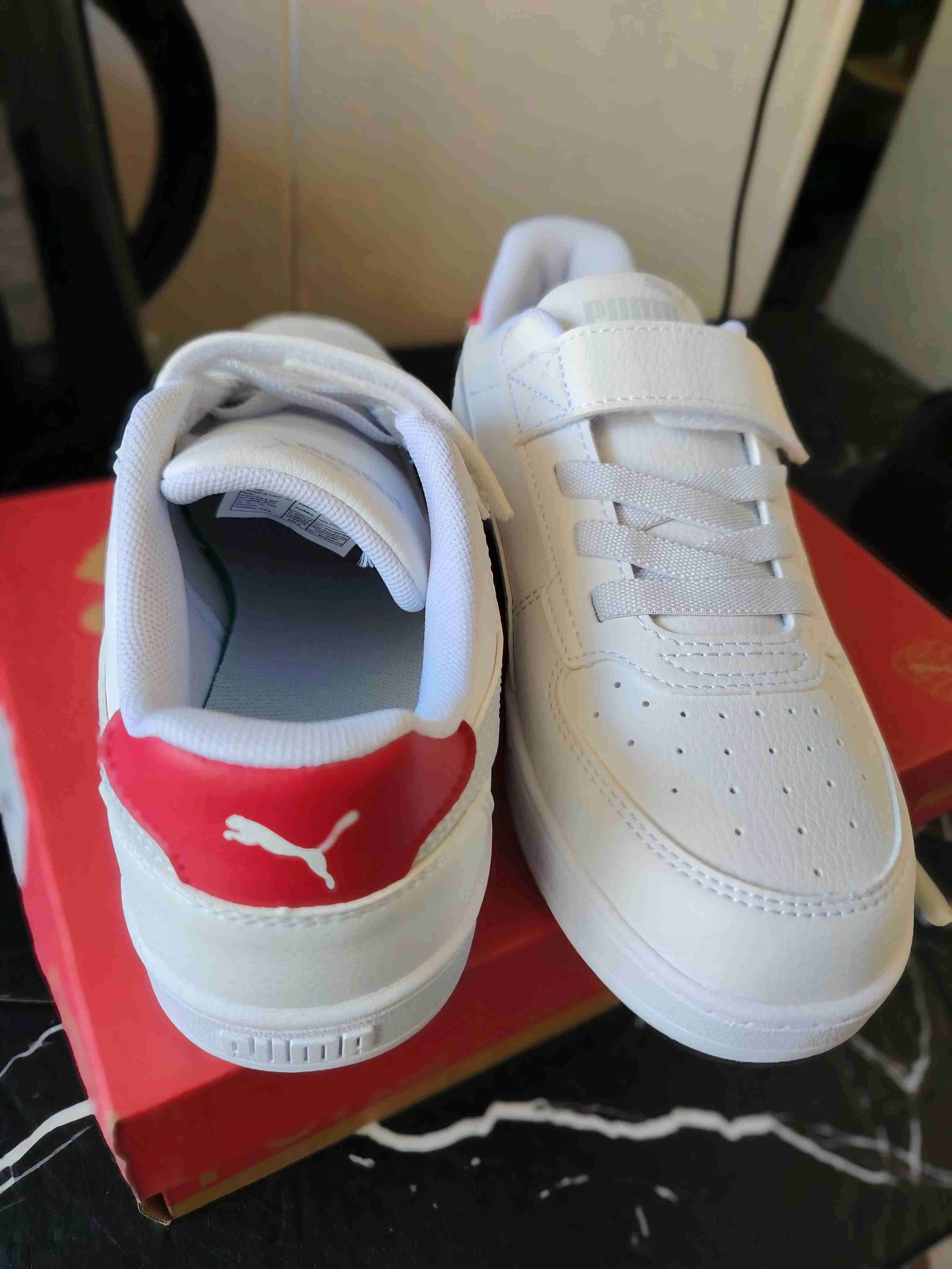 Zapatillas blancas Puma nuevas - miniatura 3