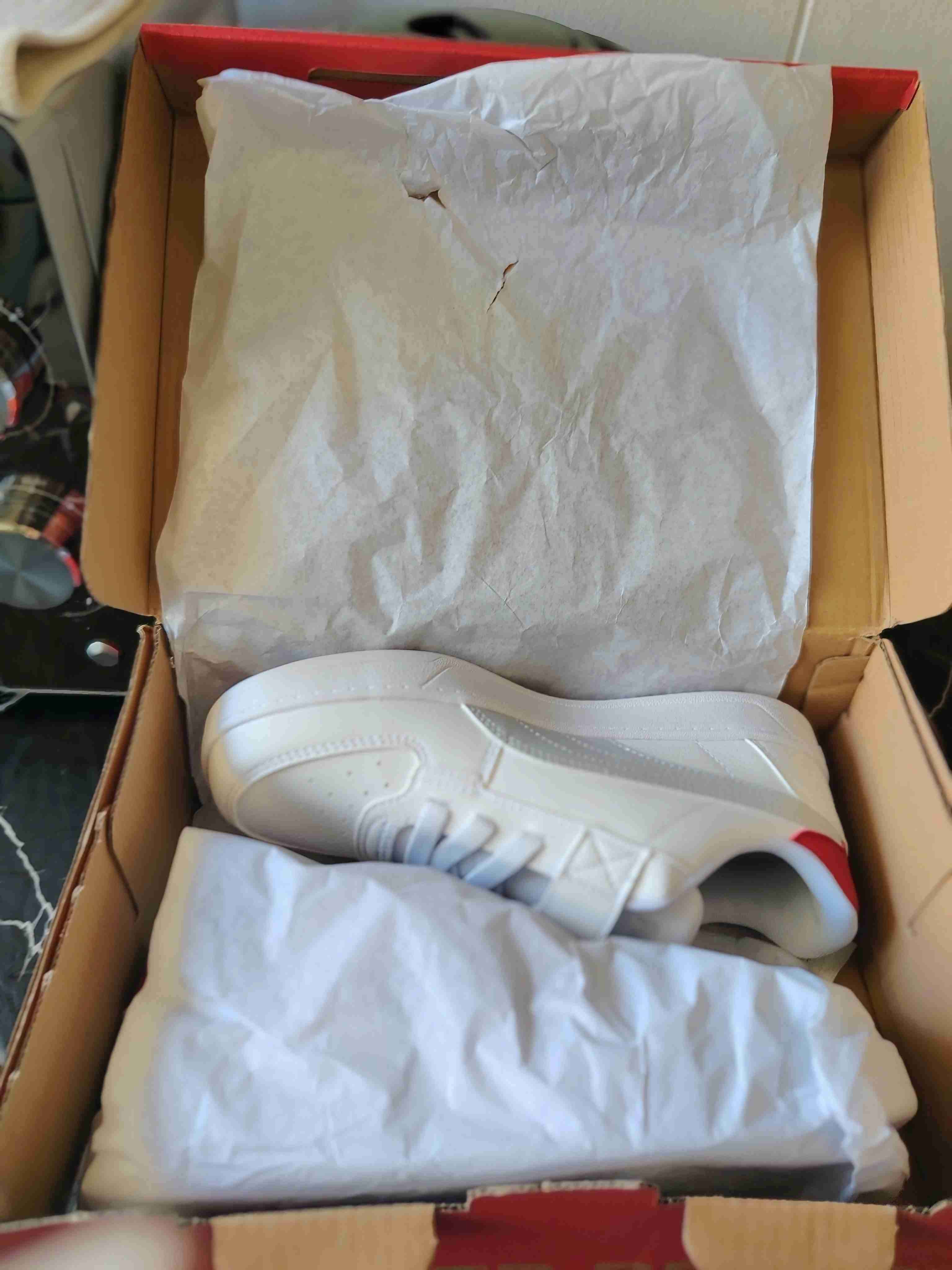 Zapatillas blancas Puma nuevas - miniatura 4