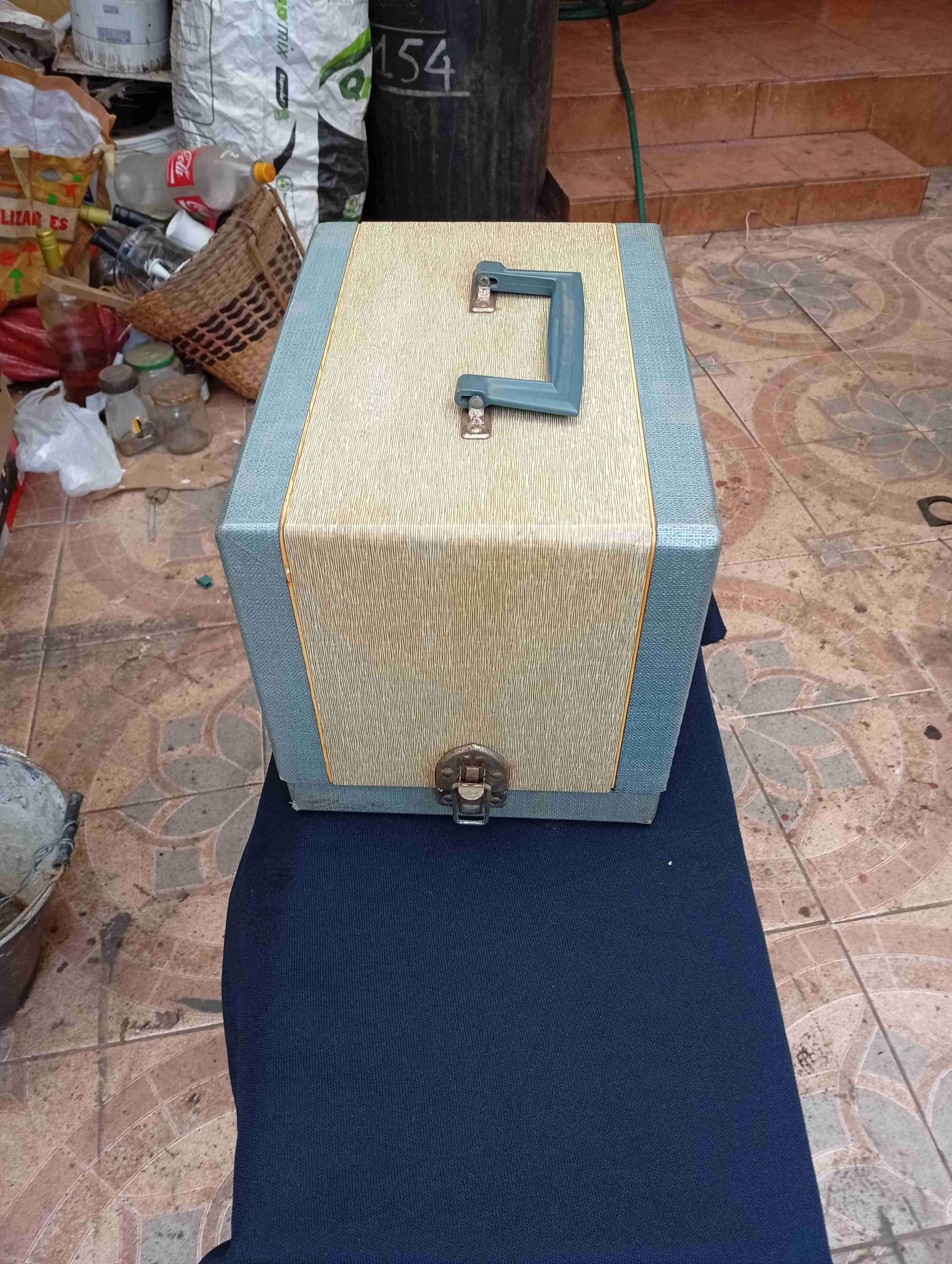 Proyector de diapositivas vintage Made in USA - miniatura 4