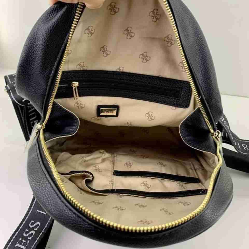 Mochila Guess negra - miniatura 3