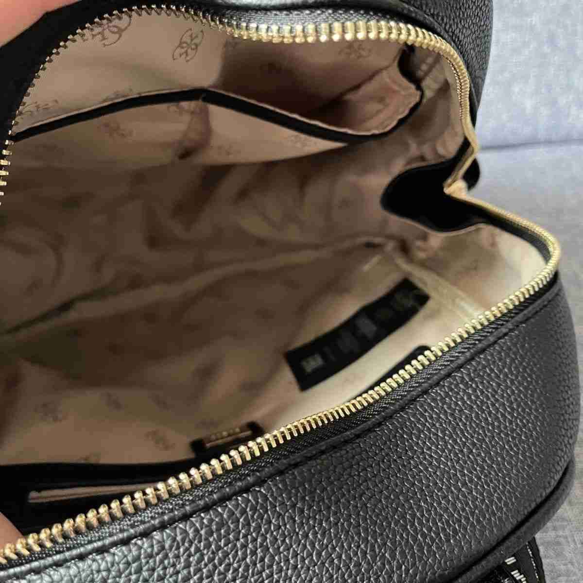 Mochila Guess negra - miniatura 4