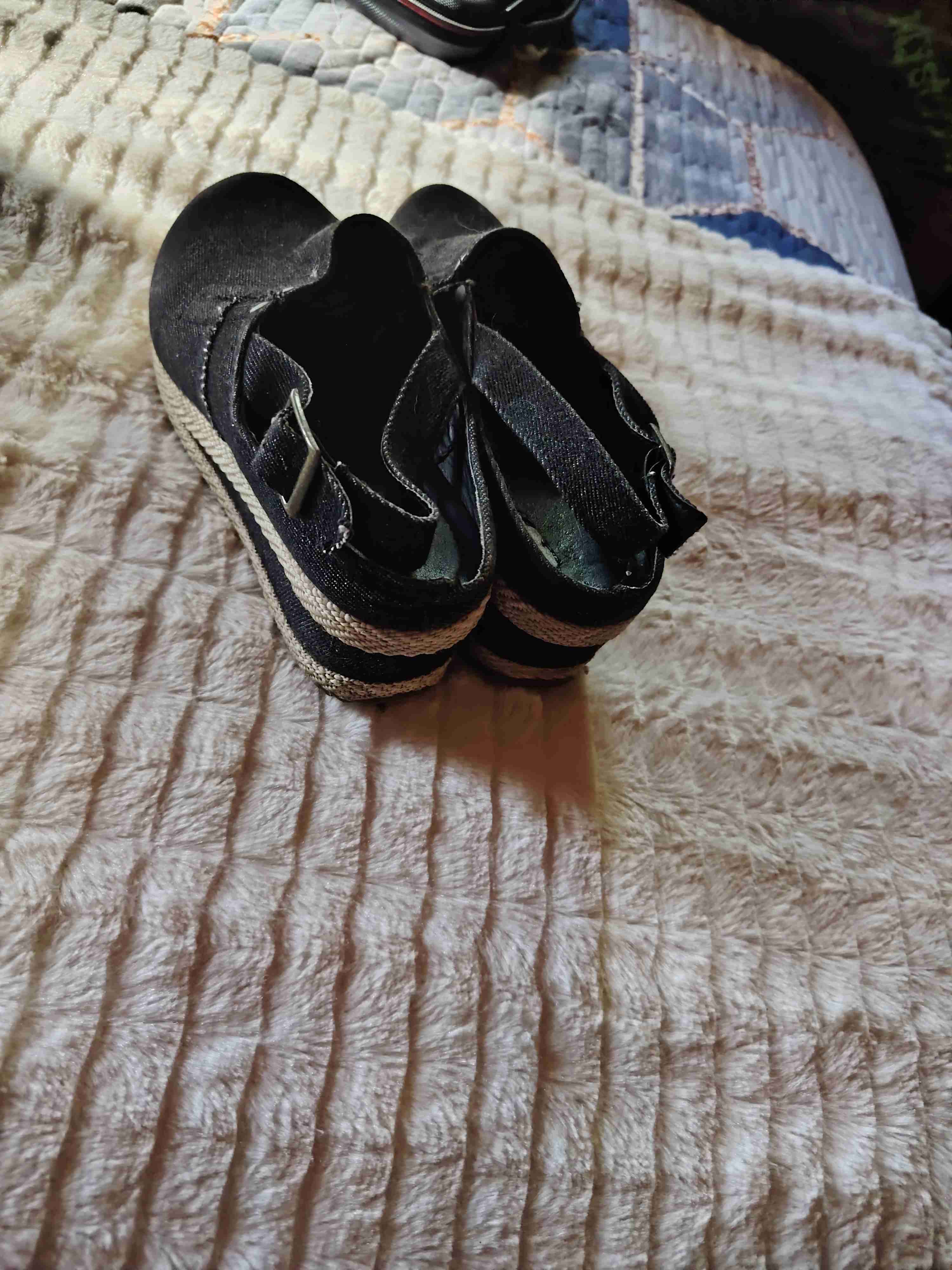 Zapatos de lona negros - miniatura 3