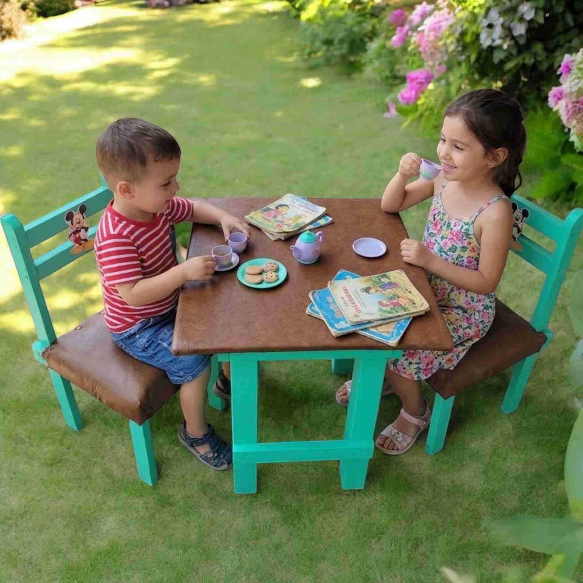 Conjunto mesa y sillas infantiles - miniatura 4