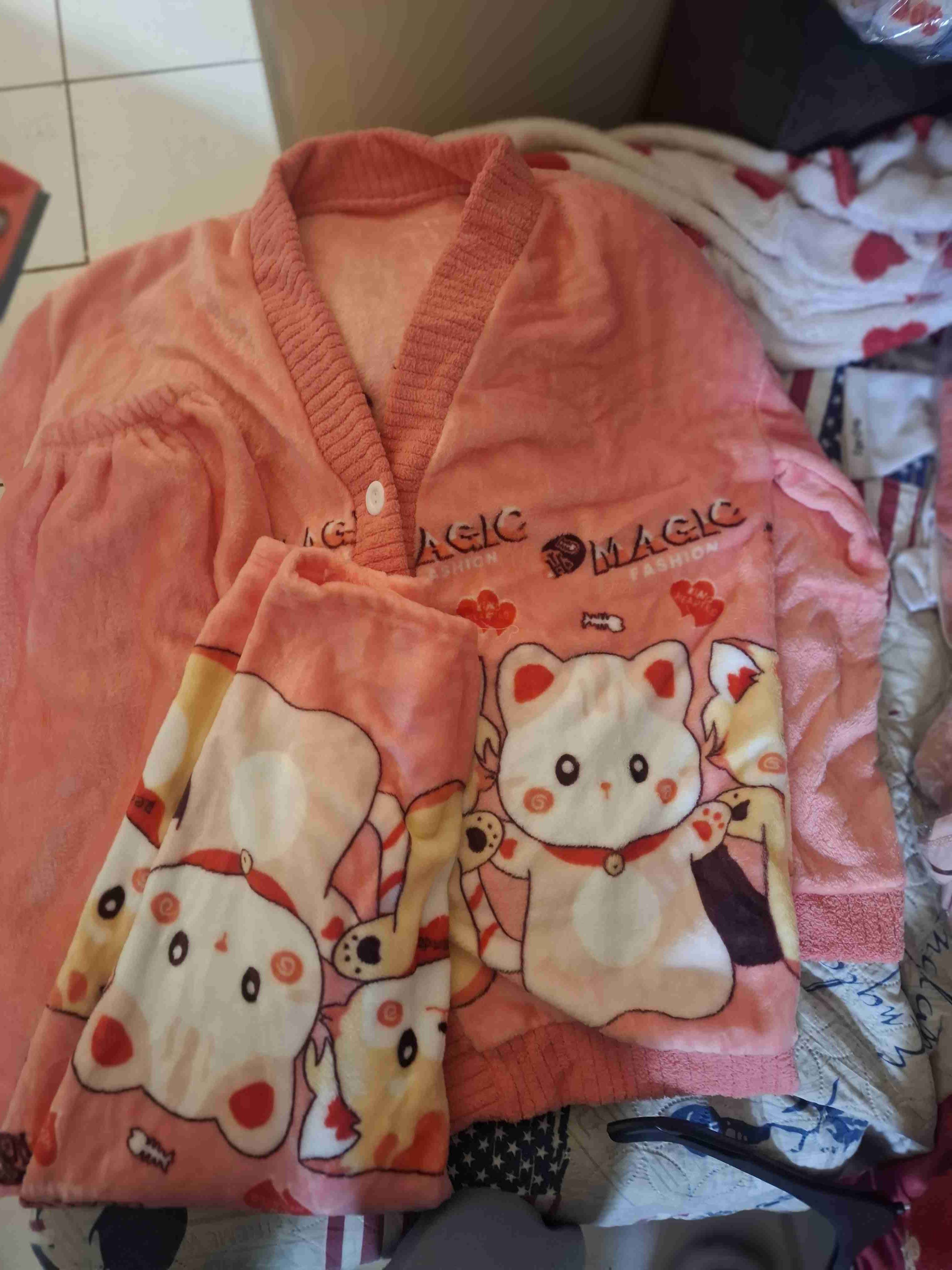 Frazada polar con diseño animado - miniatura 4