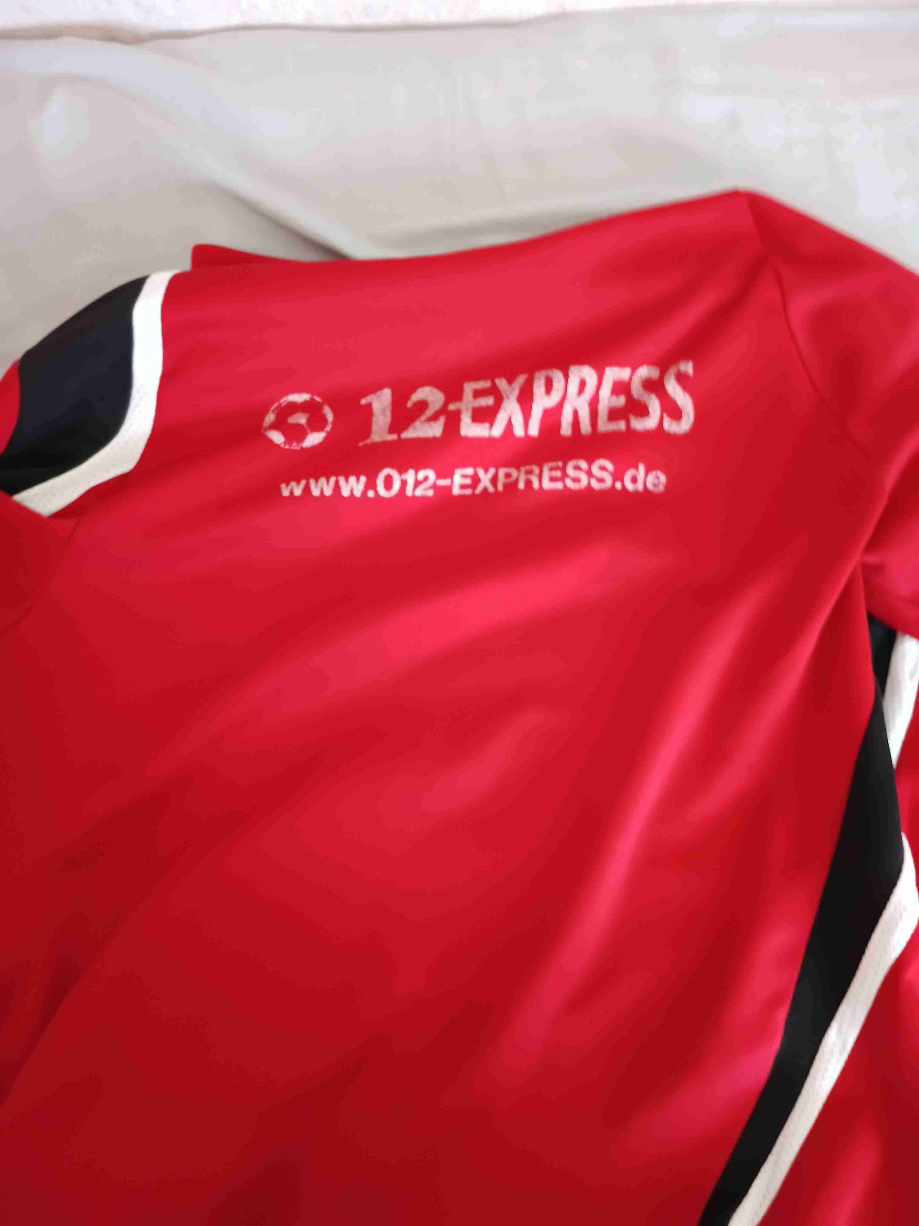 Chaqueta deportiva roja Adidas - 2