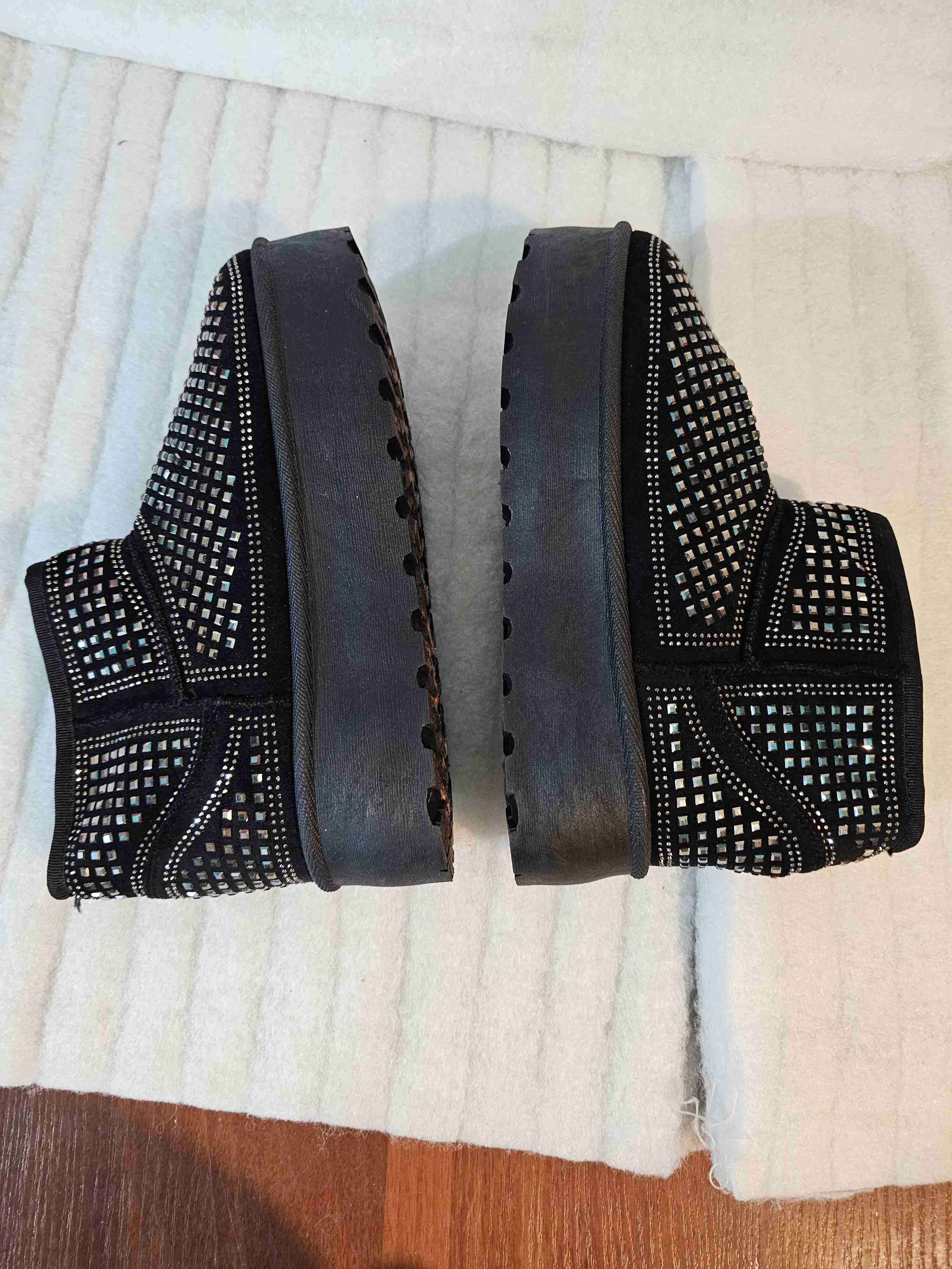 Botines negros con tachas brillantes tricot - miniatura 3