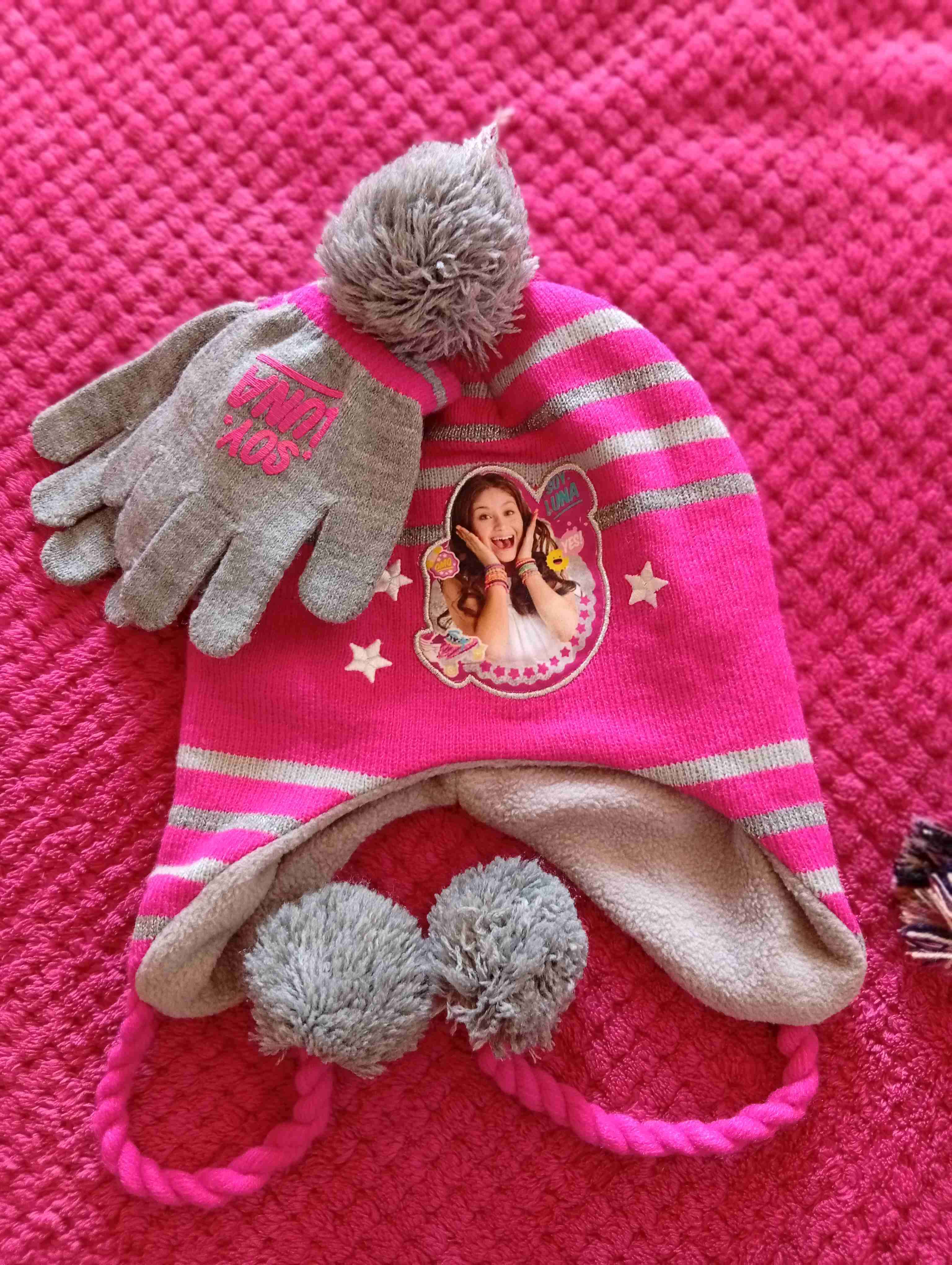 Set Gorro y Guantes Vampirina - miniatura 4