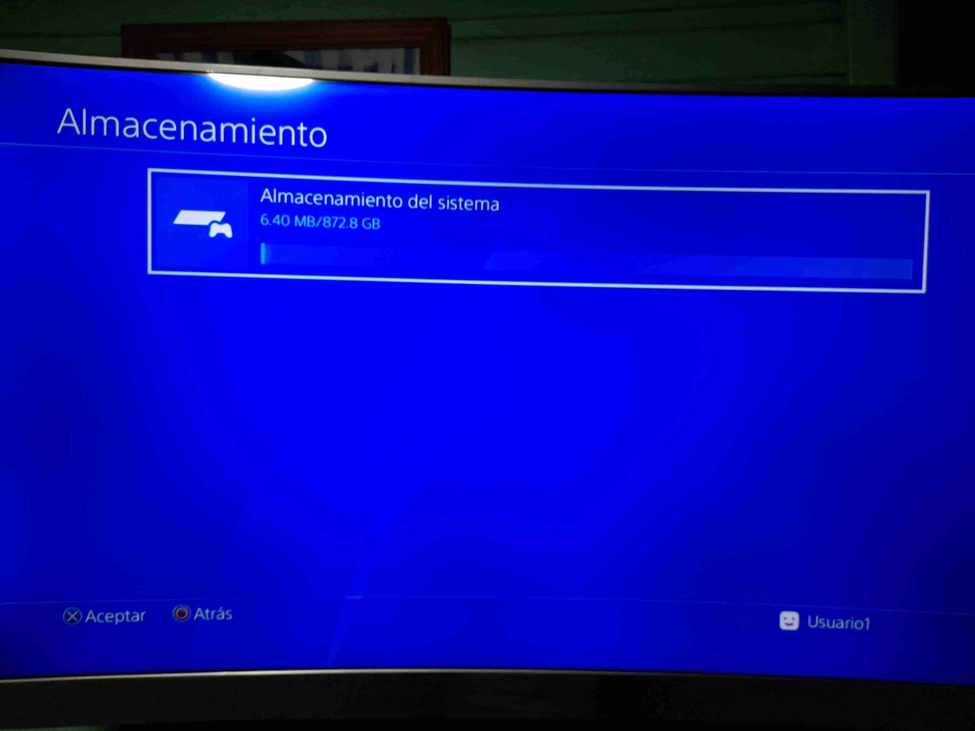 PS4 con juegos y control - miniatura 6