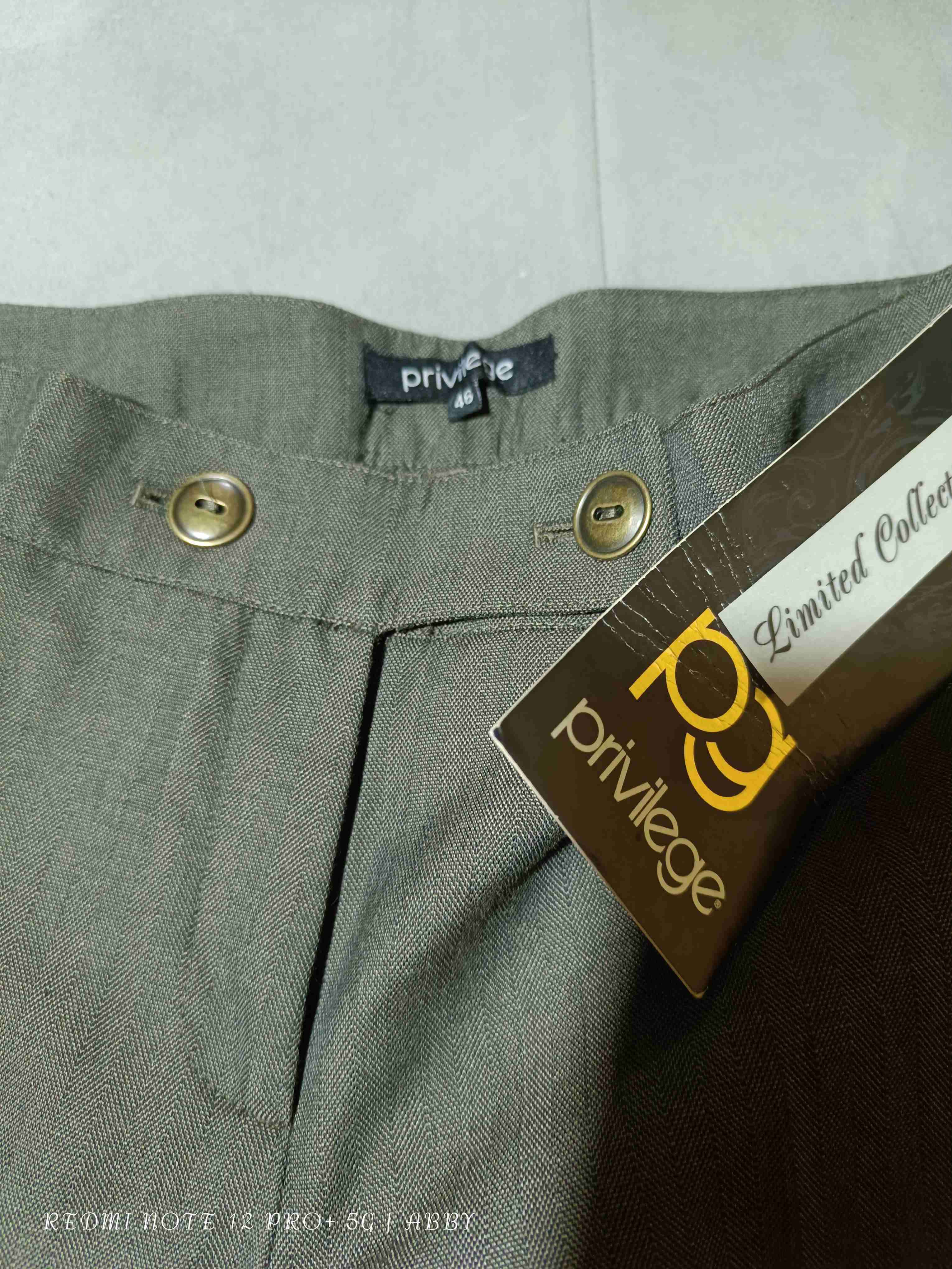 Pantalón gris oscuro de vestir - miniatura 2