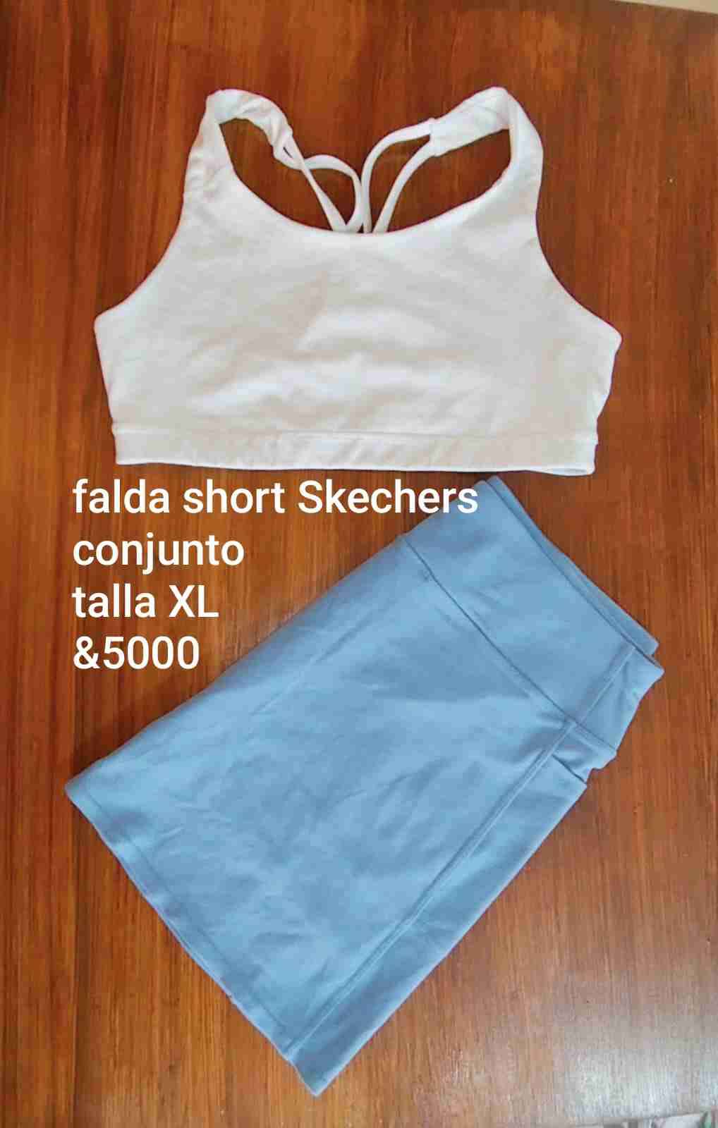 Conjunto falda y top Skechers