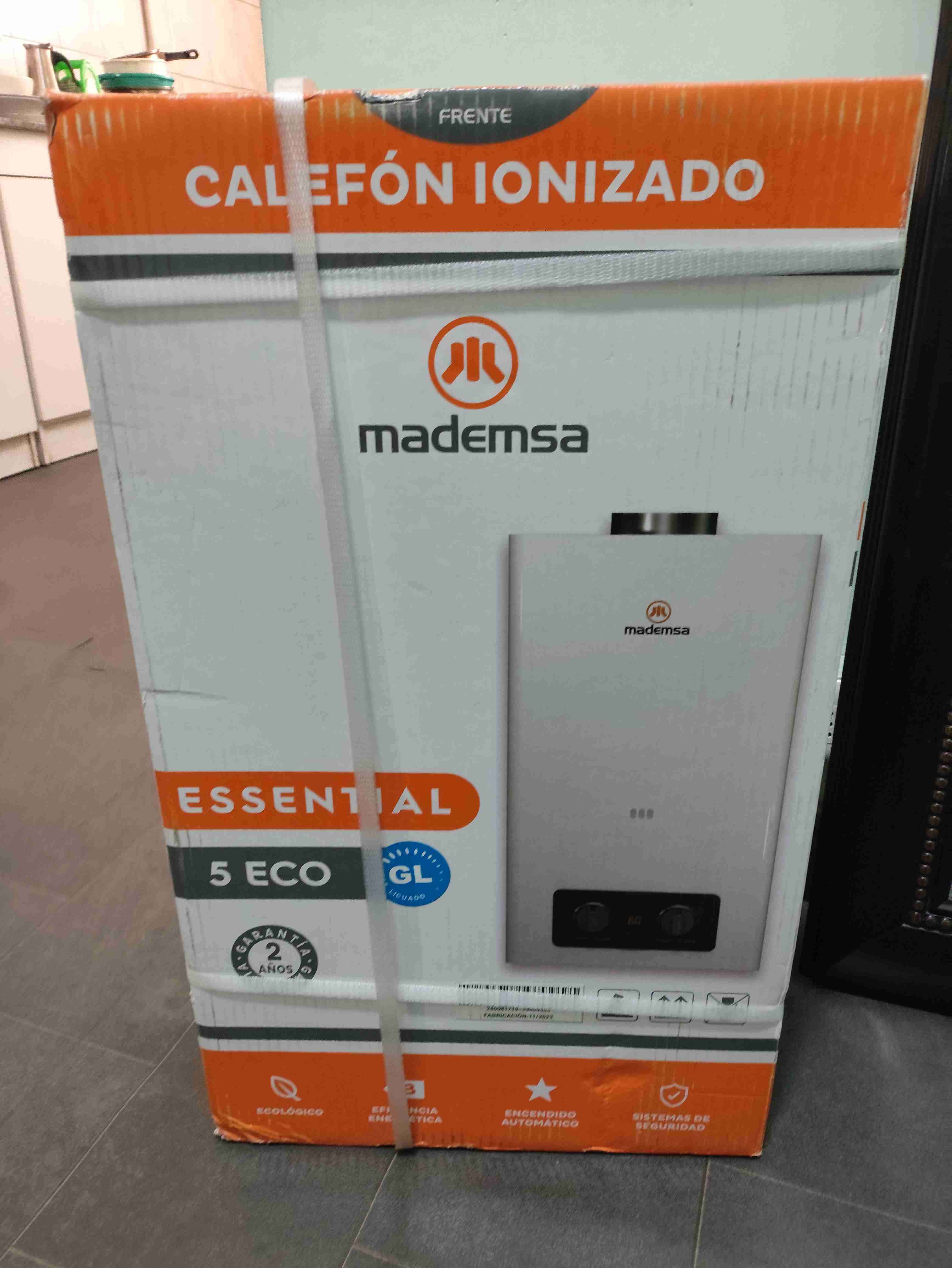 Calefón Ionizado Mademsa Essential