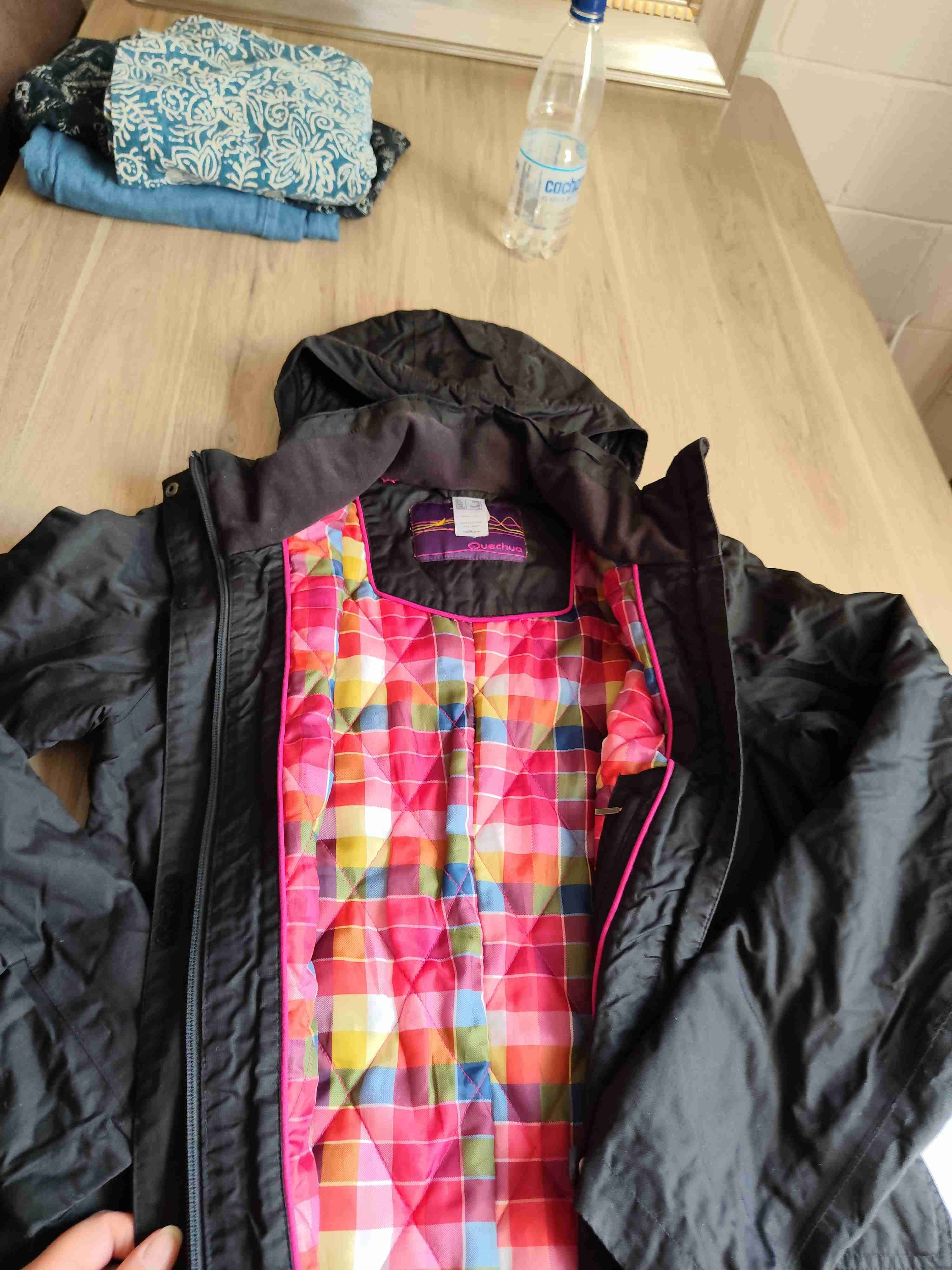 Parka negra impermeable con capucha Quechua - miniatura 3