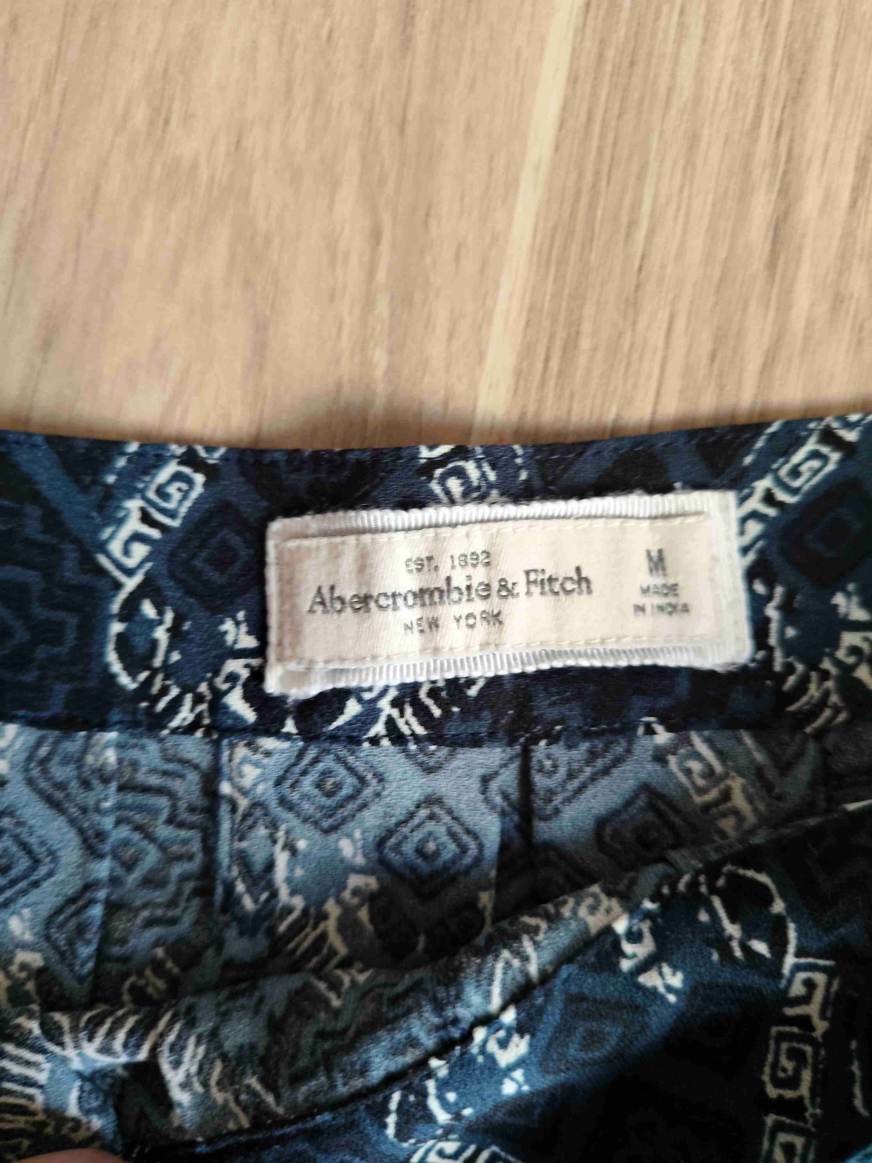 Falda estampada azul y blanca - miniatura 2