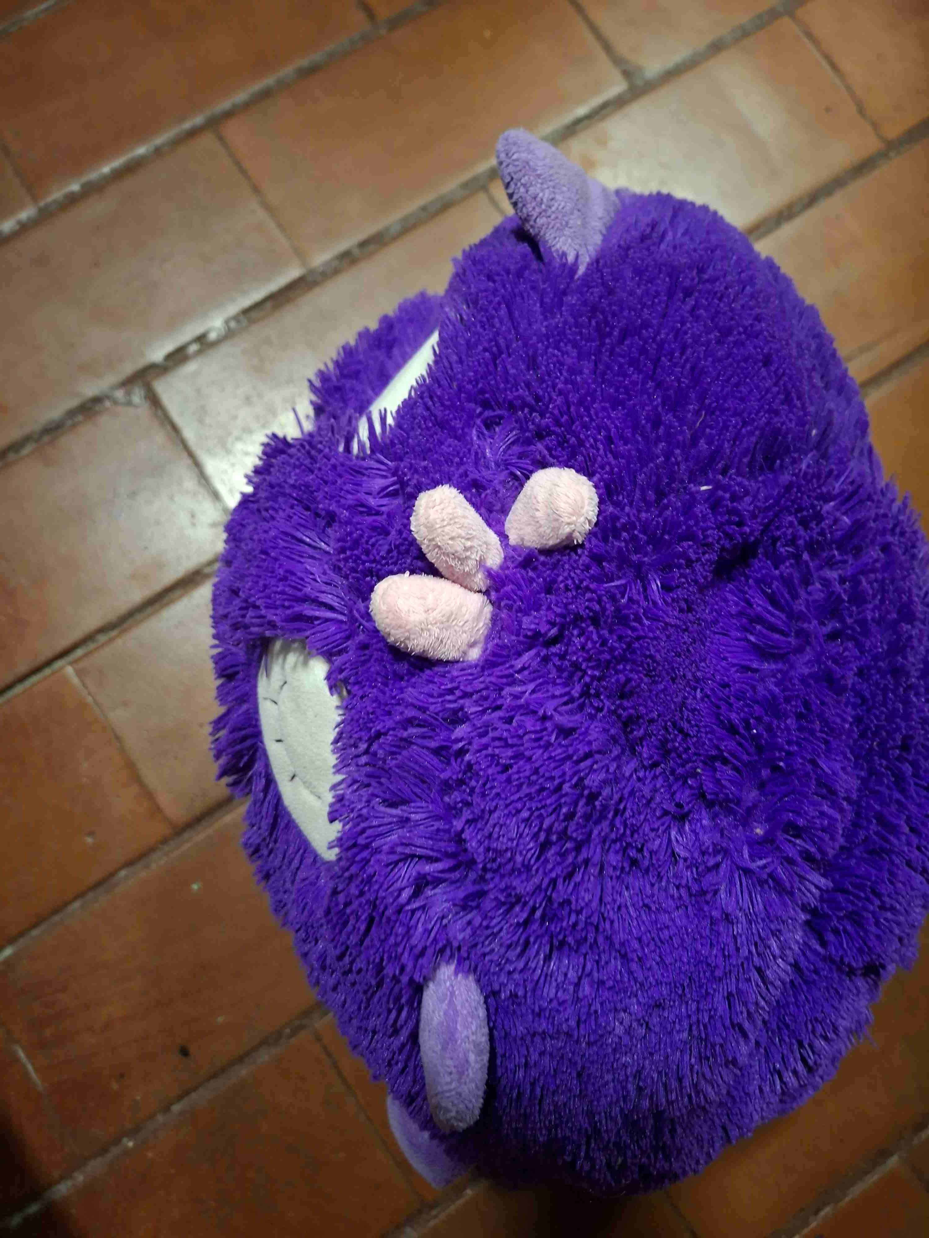 Peluche monstruo morado con brazos - miniatura 3