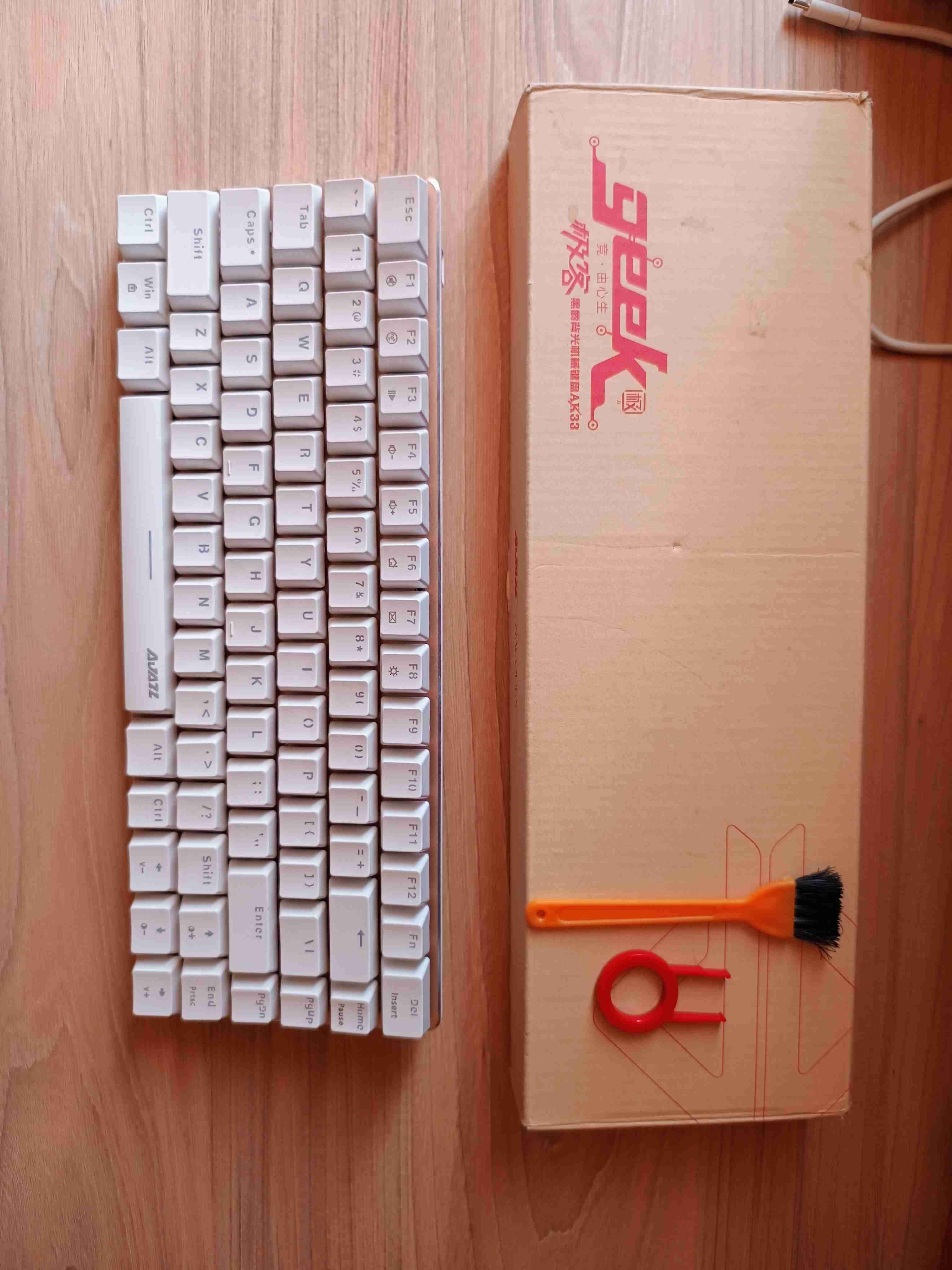 Teclado mecánico gamer - 4