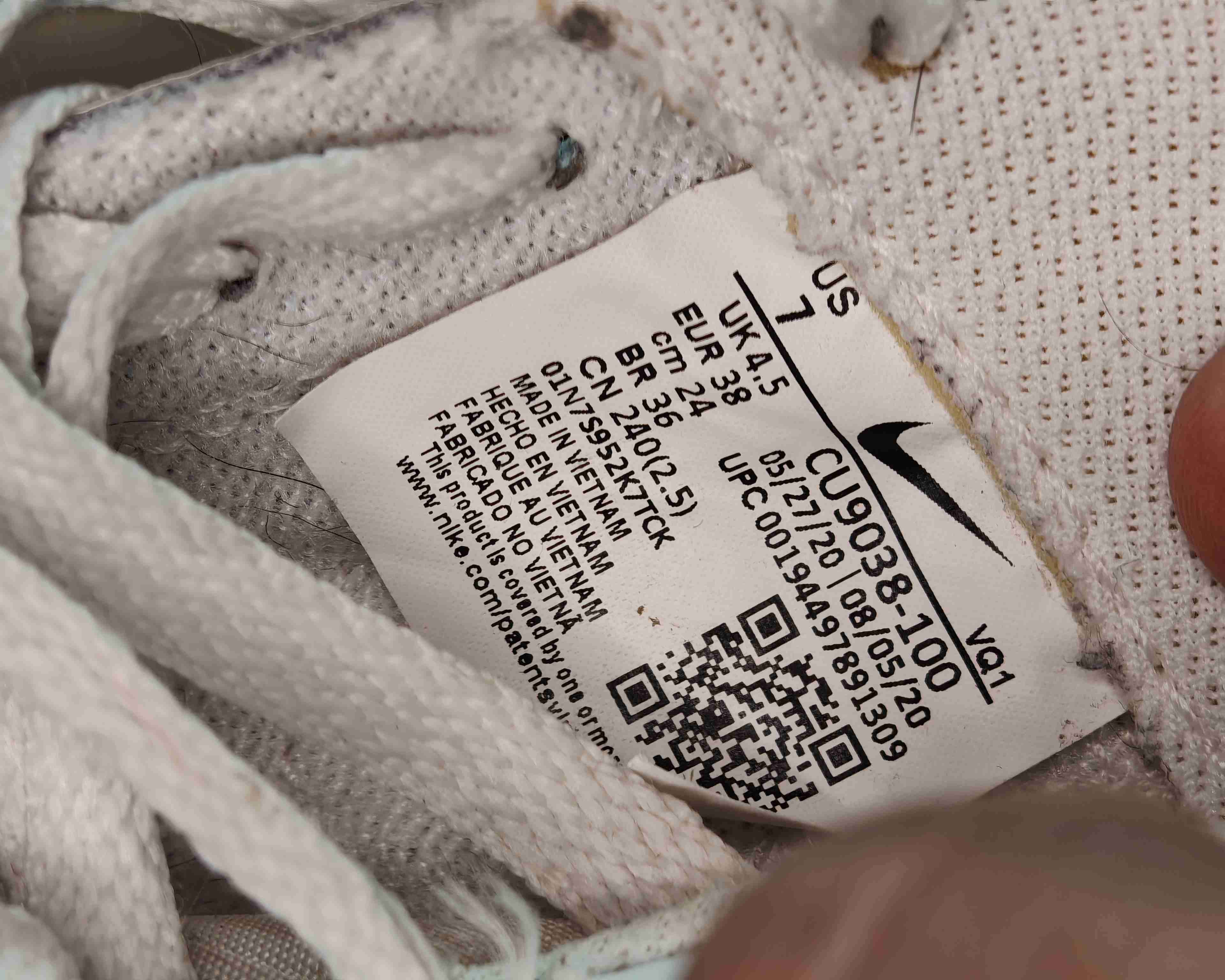 Zapatillas blancas Nike - miniatura 2