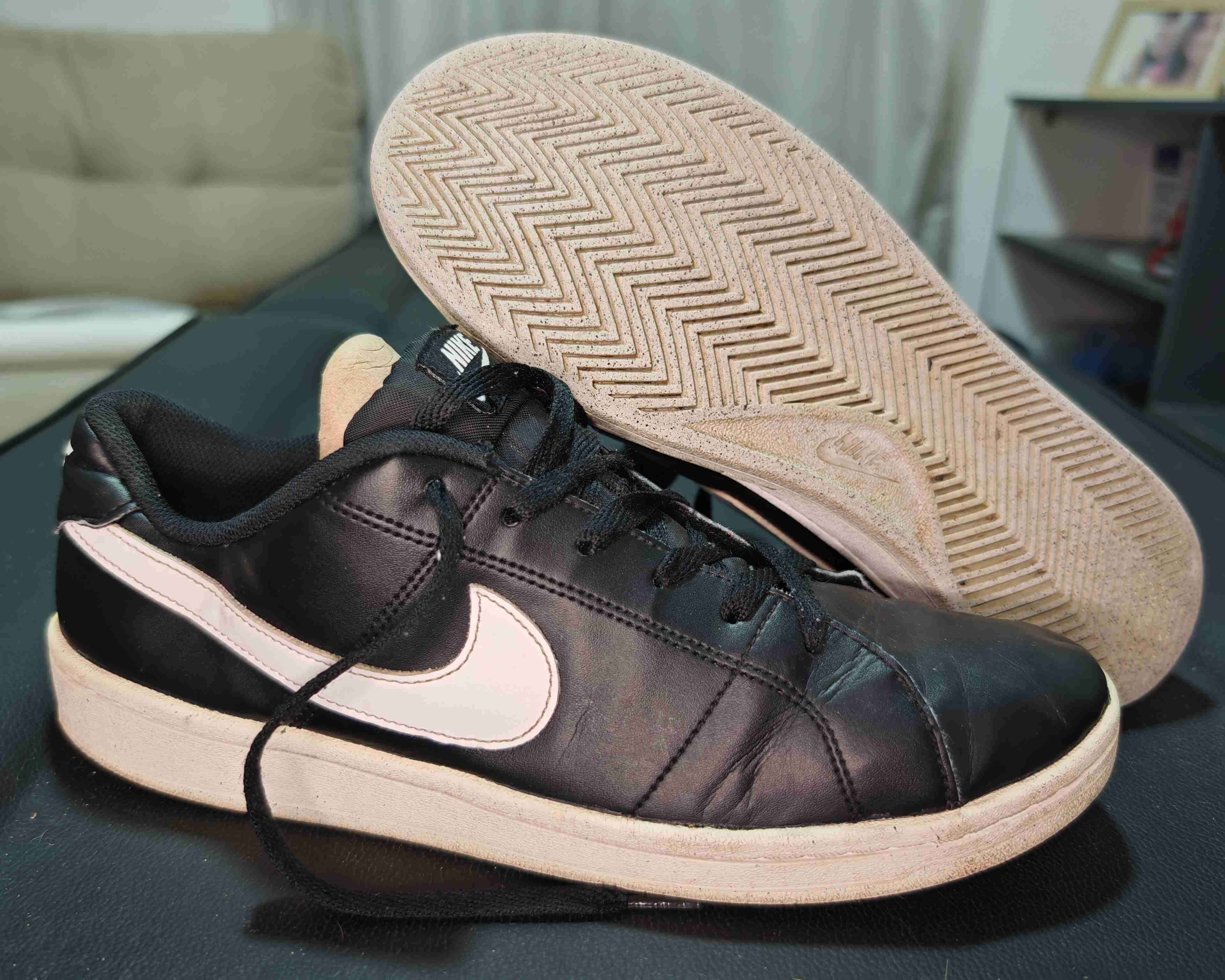 Zapatillas negras deportivas