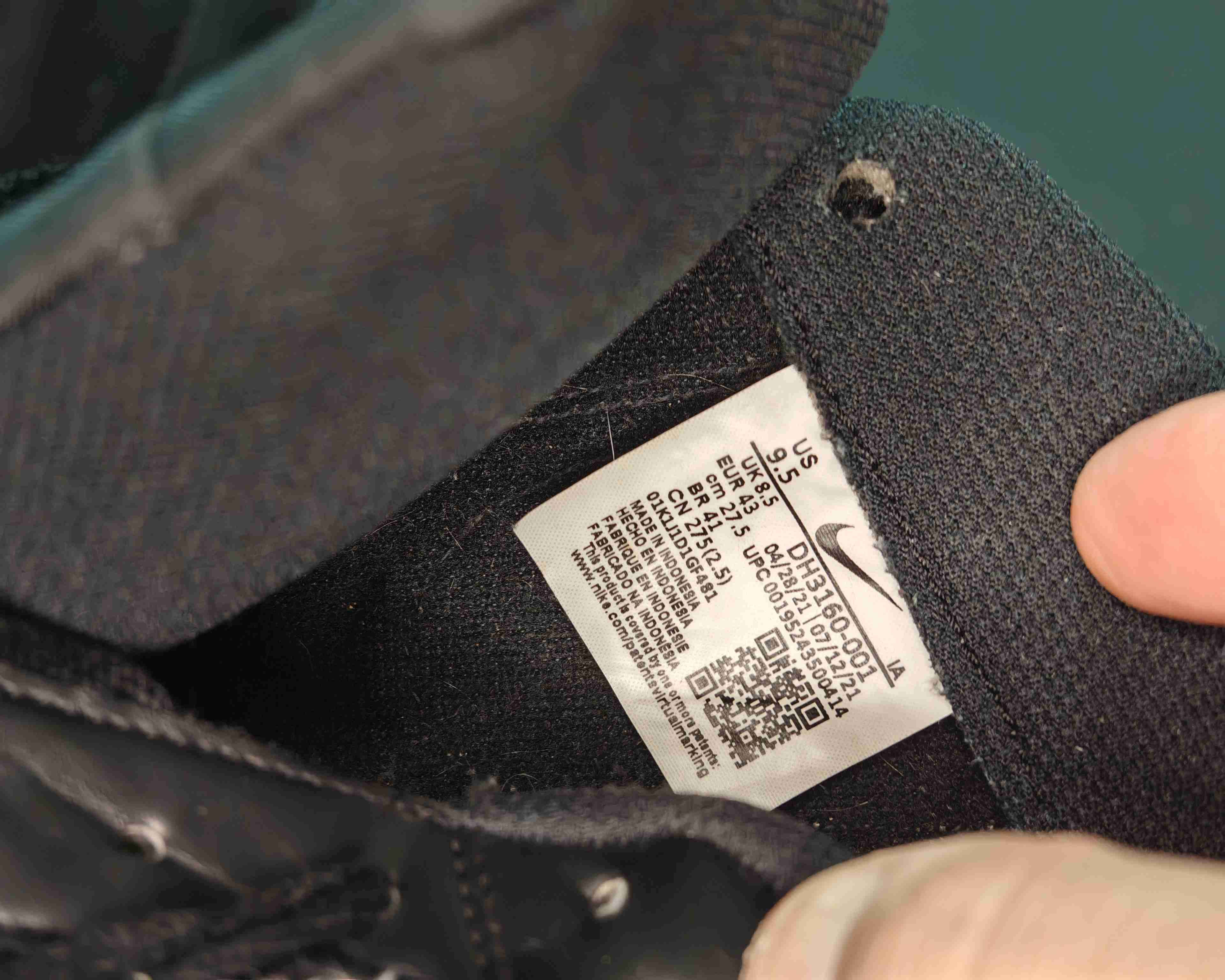 Zapatillas negras deportivas - miniatura 2