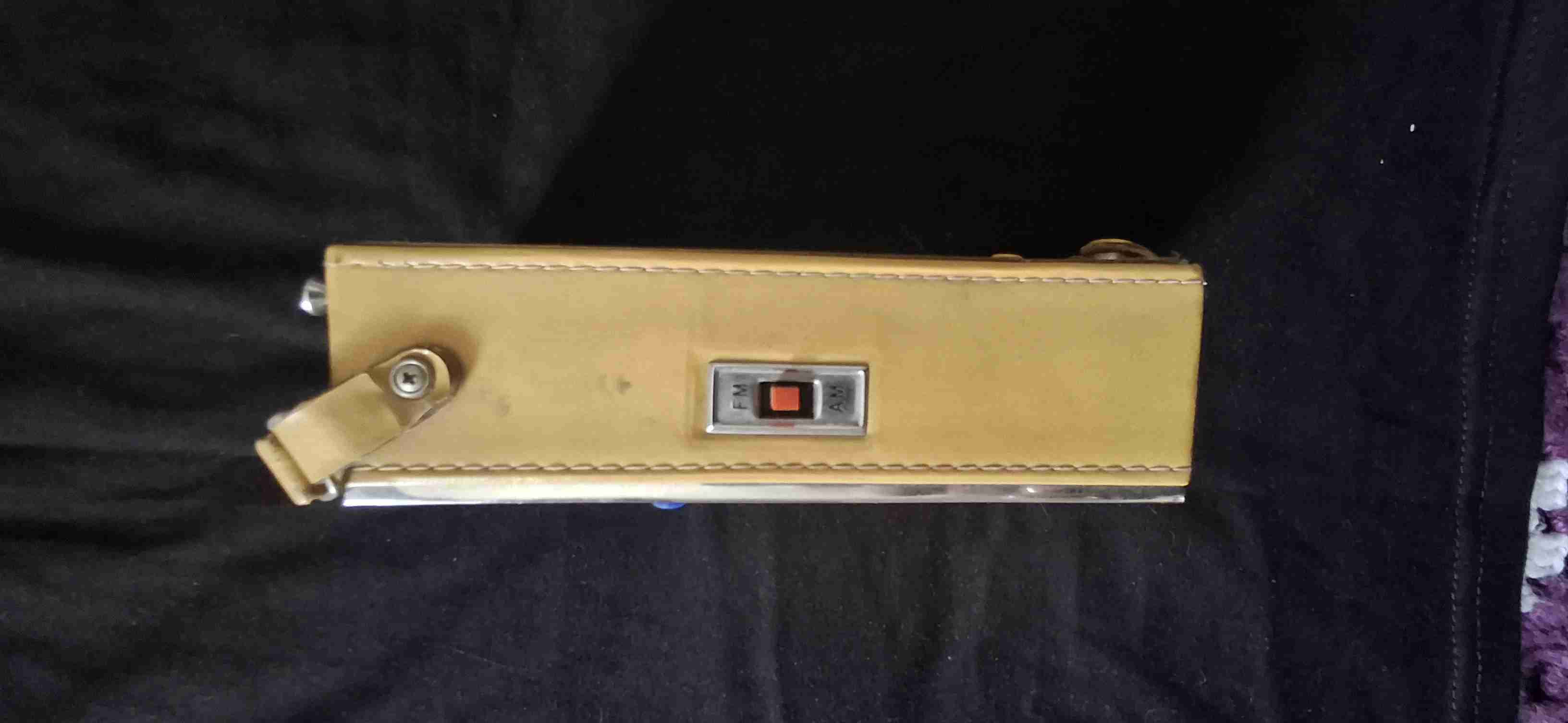 Radio vintage Arrow con medidor - miniatura 4