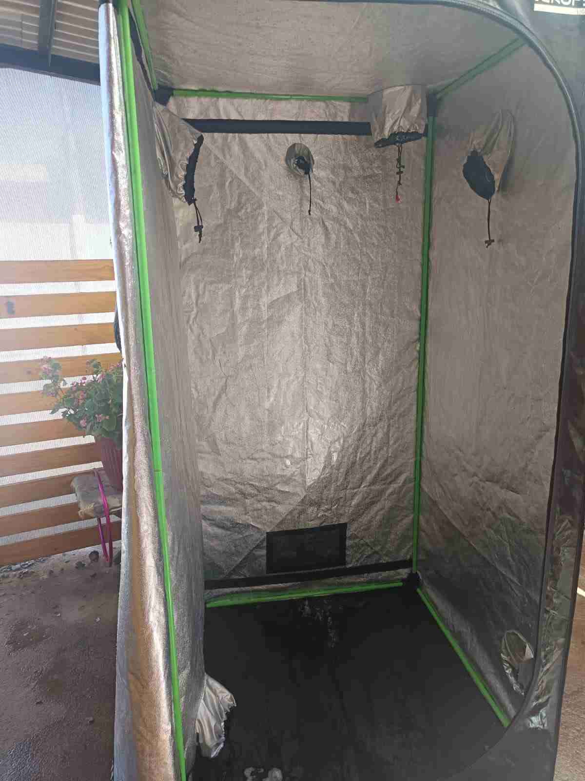 Carpa de cultivo interior