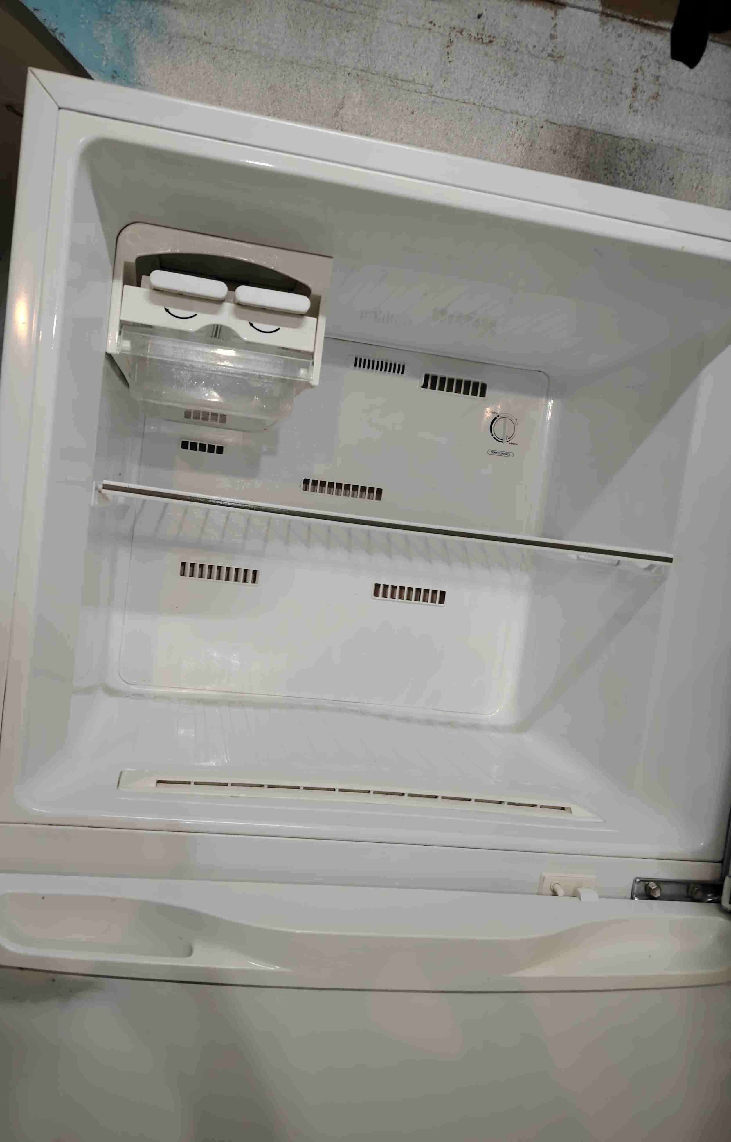 Refrigerador Samsung de 350 litros aprox. - 2
