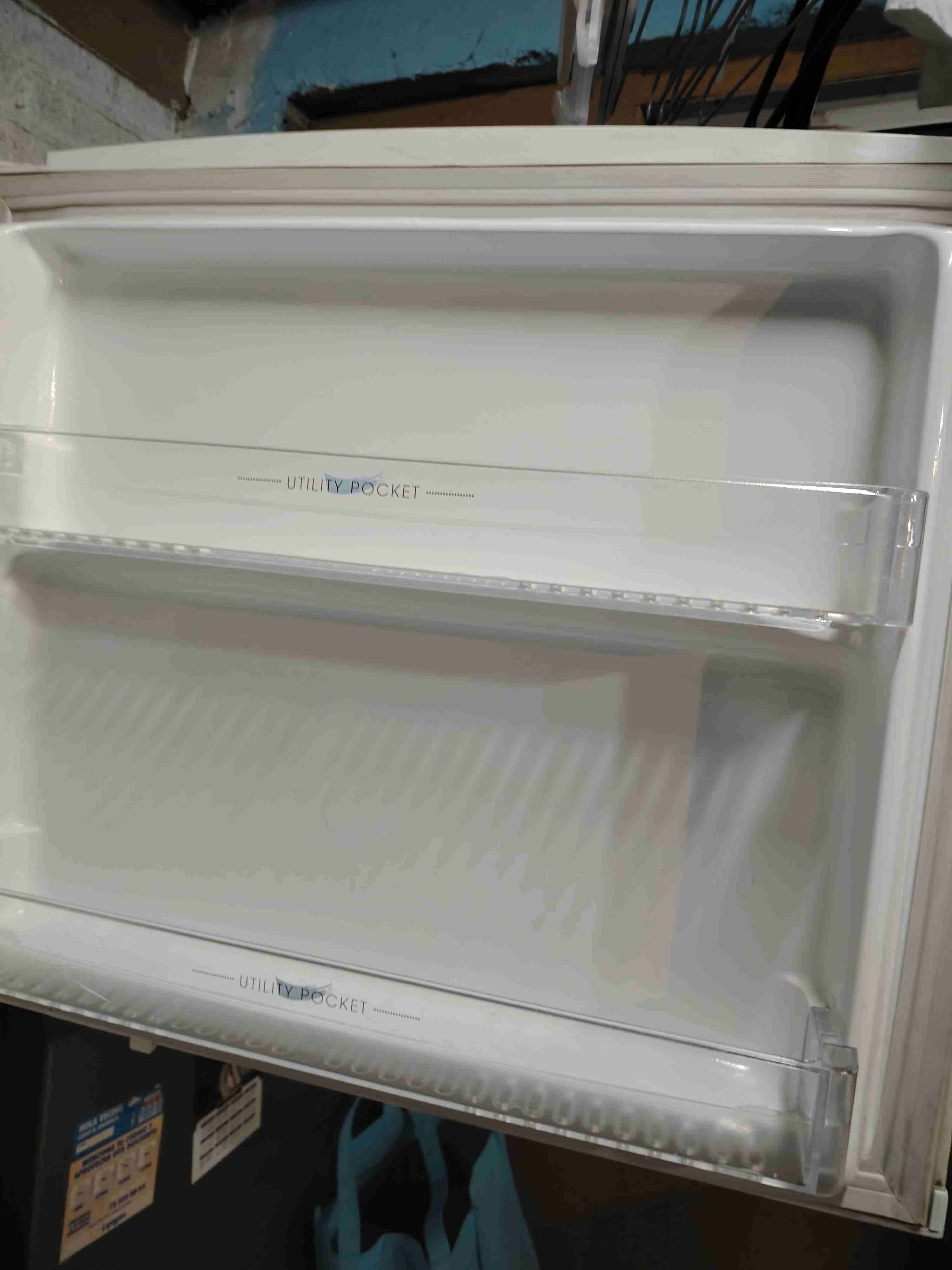 Refrigerador Samsung de 350 litros aprox. - 3