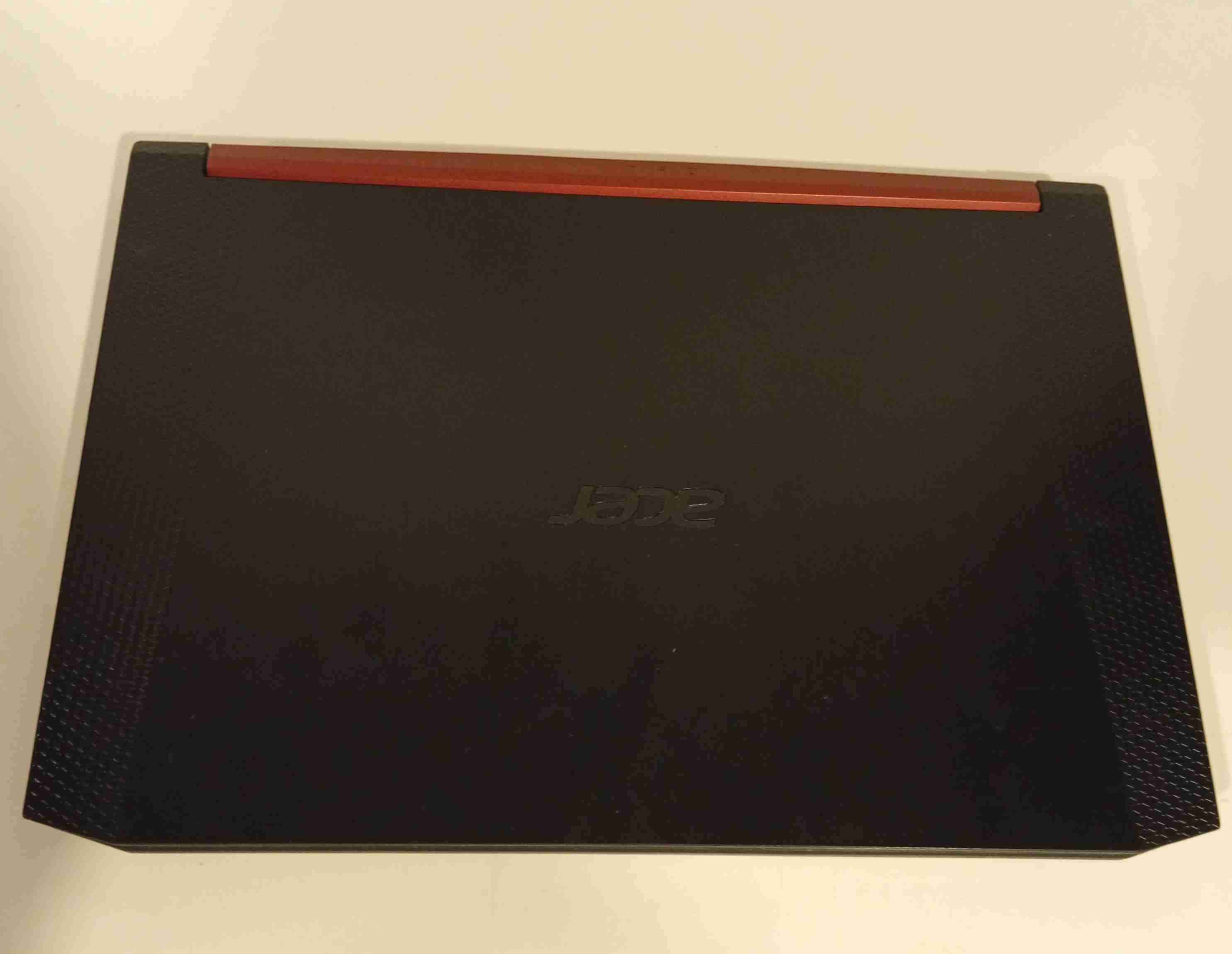 Notebook Acer Nitro 5 gaming - miniatura 2