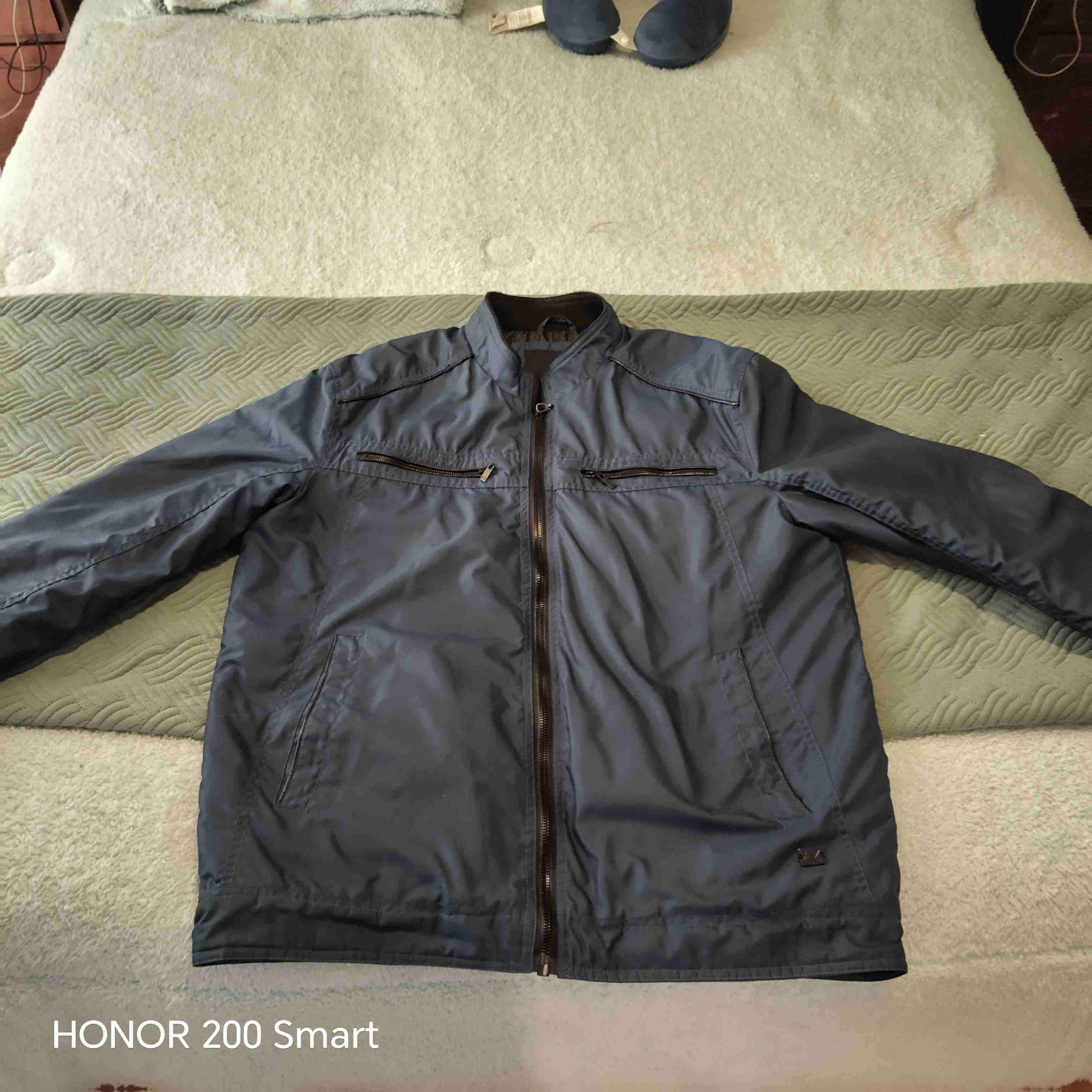 Chaqueta azul de hombre