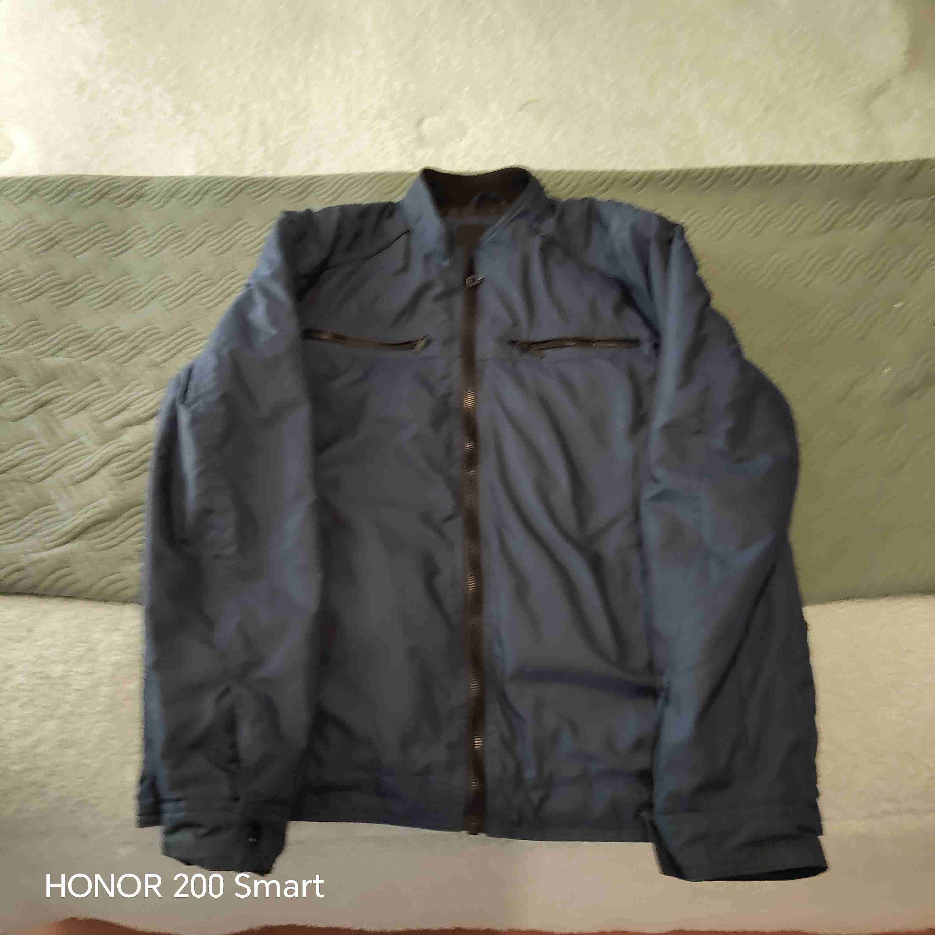 Chaqueta azul de hombre - miniatura 2