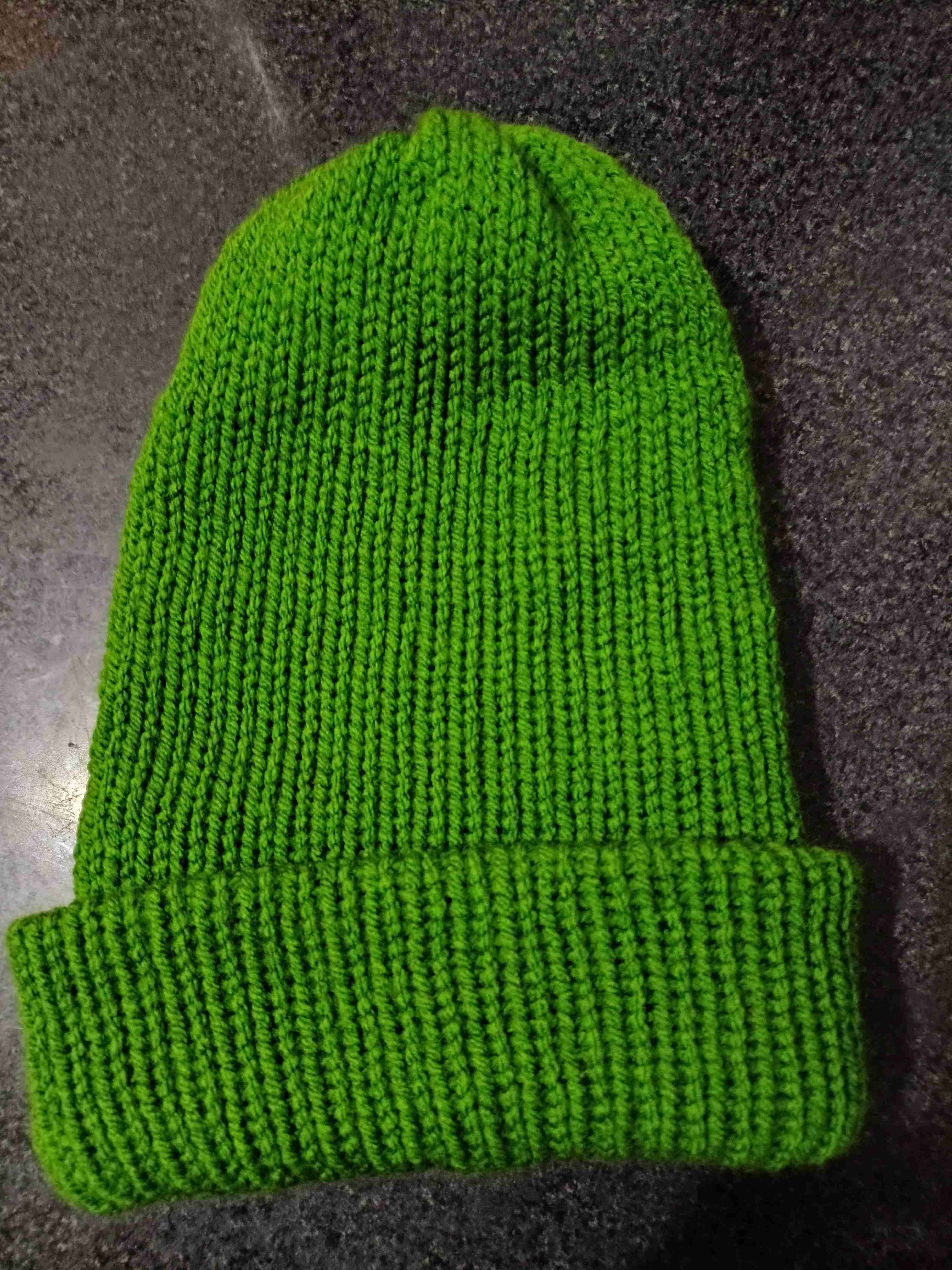Gorro tejido verde