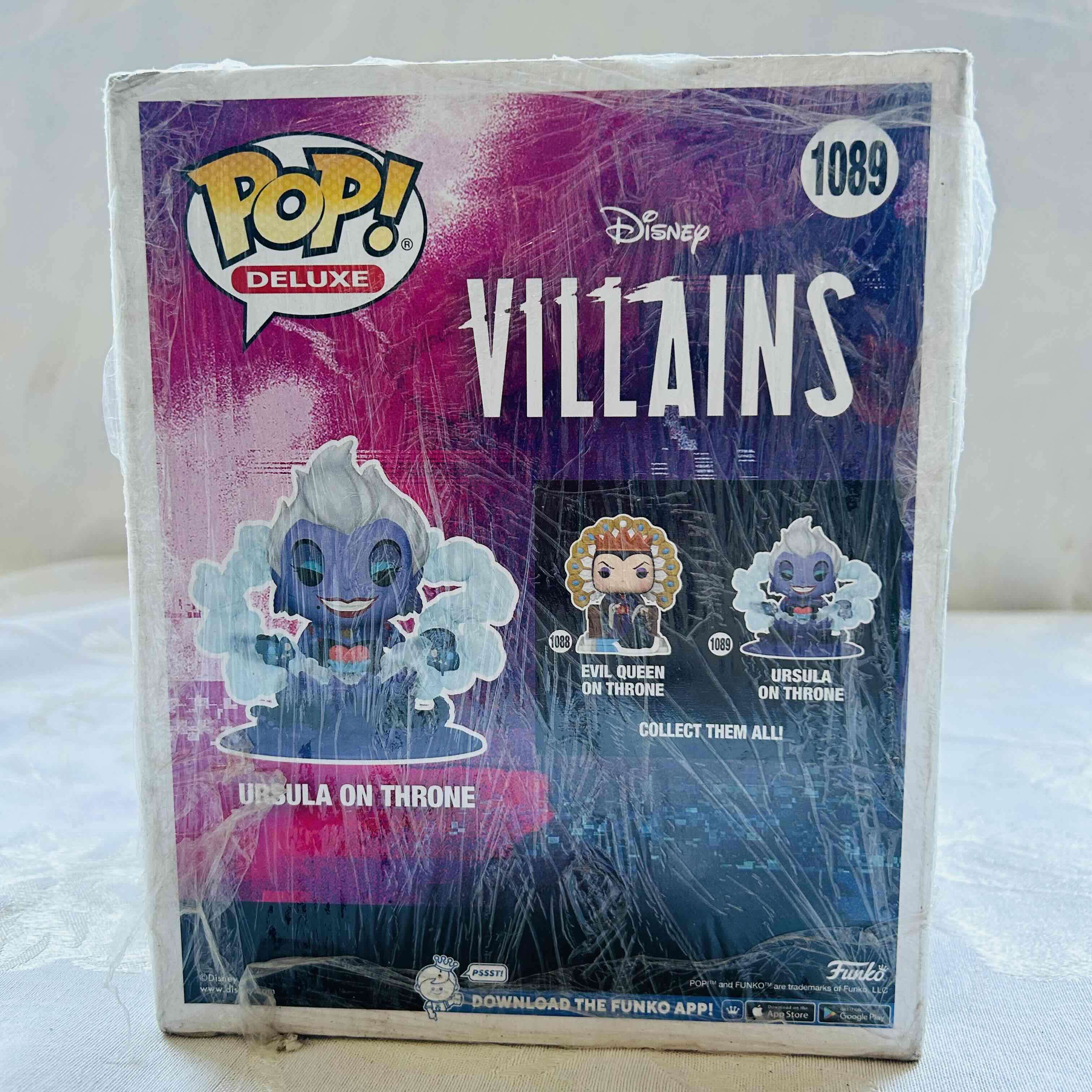 Figura Funko Pop Ursula en trono - 2