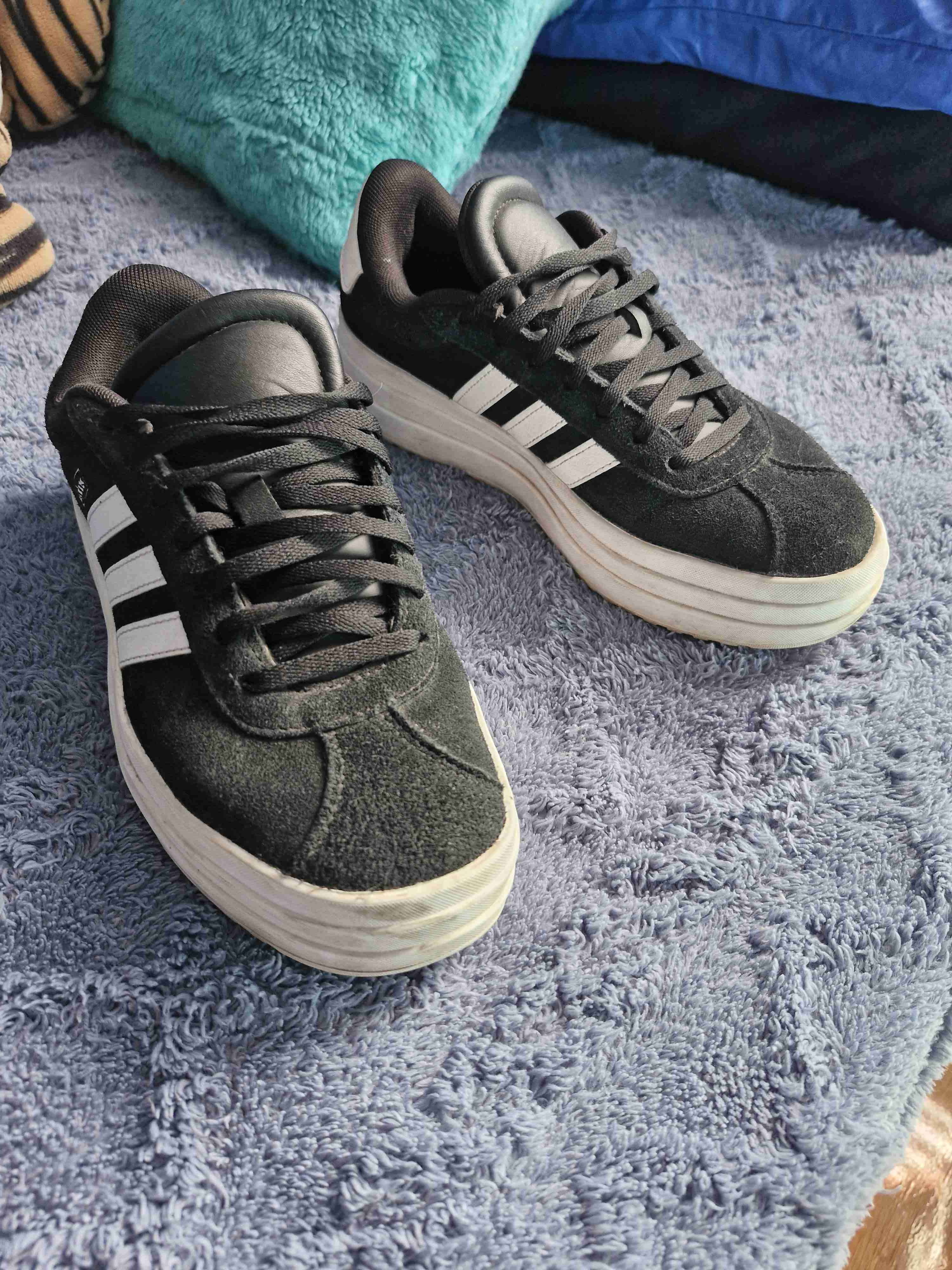 Zapatillas negras Adidas - miniatura 2