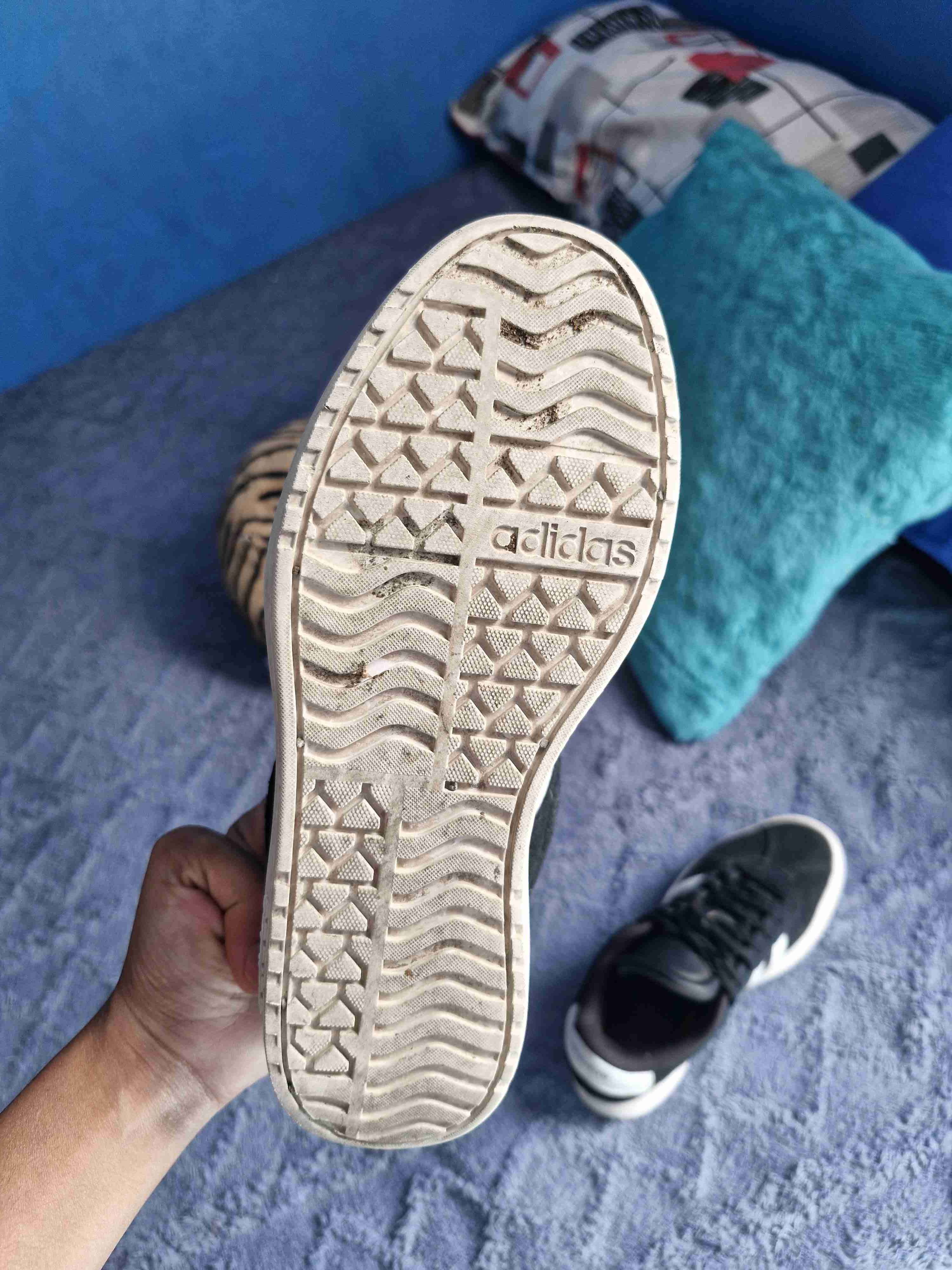 Zapatillas negras Adidas - miniatura 4