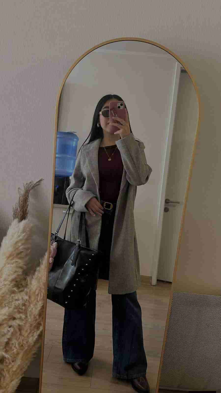 Espejo de pie con marco - miniatura 4