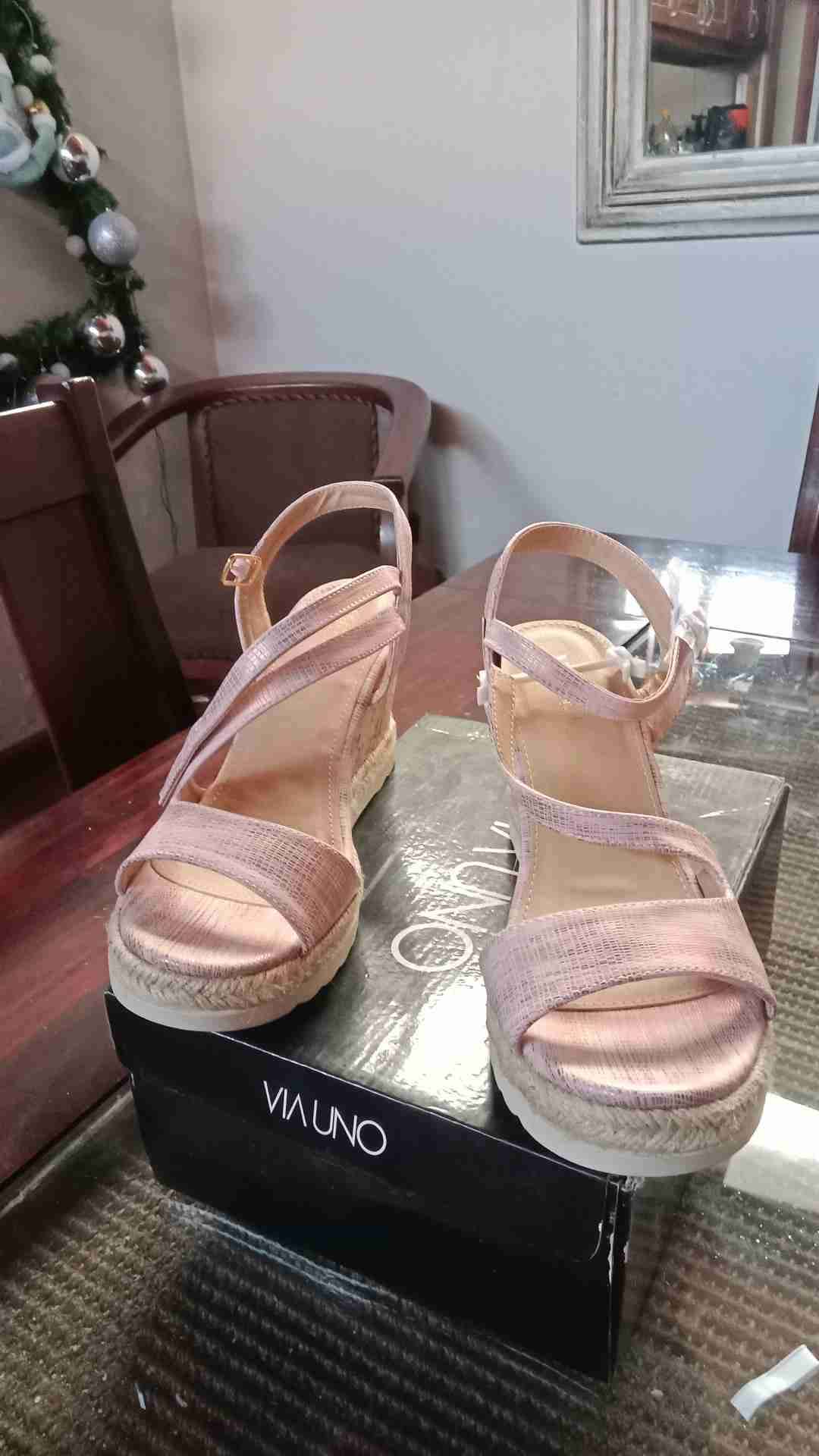 Sandalias plataforma color rosa con bisel dore - miniatura 2