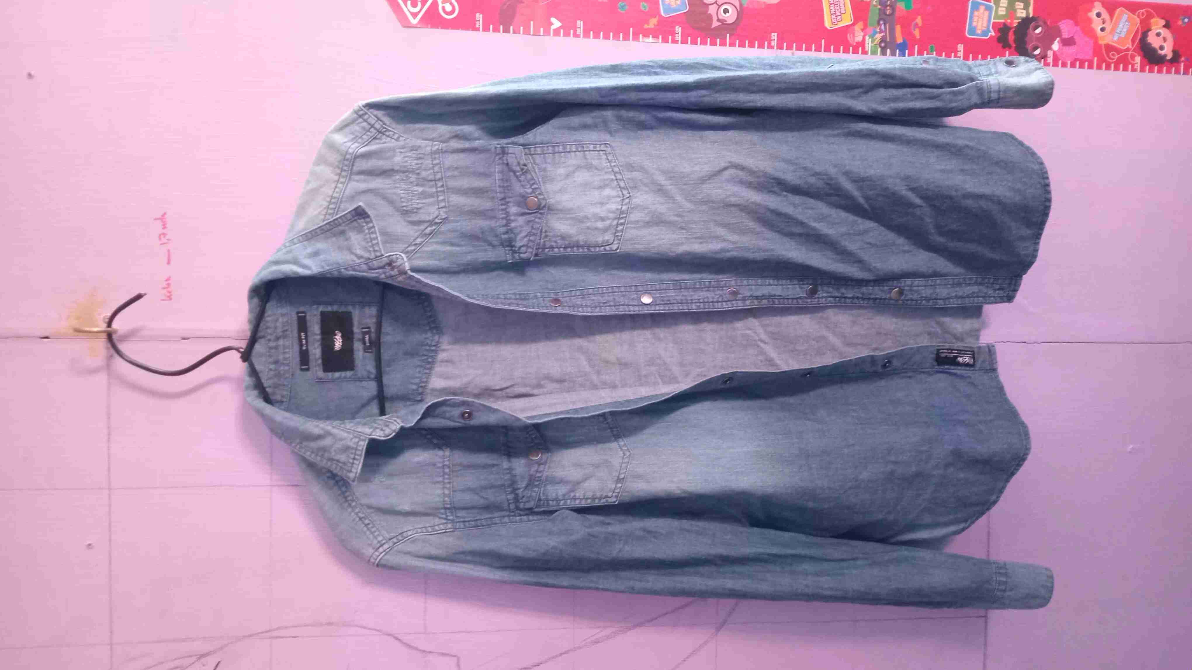 Camisa estampada beige manga corta - miniatura 4