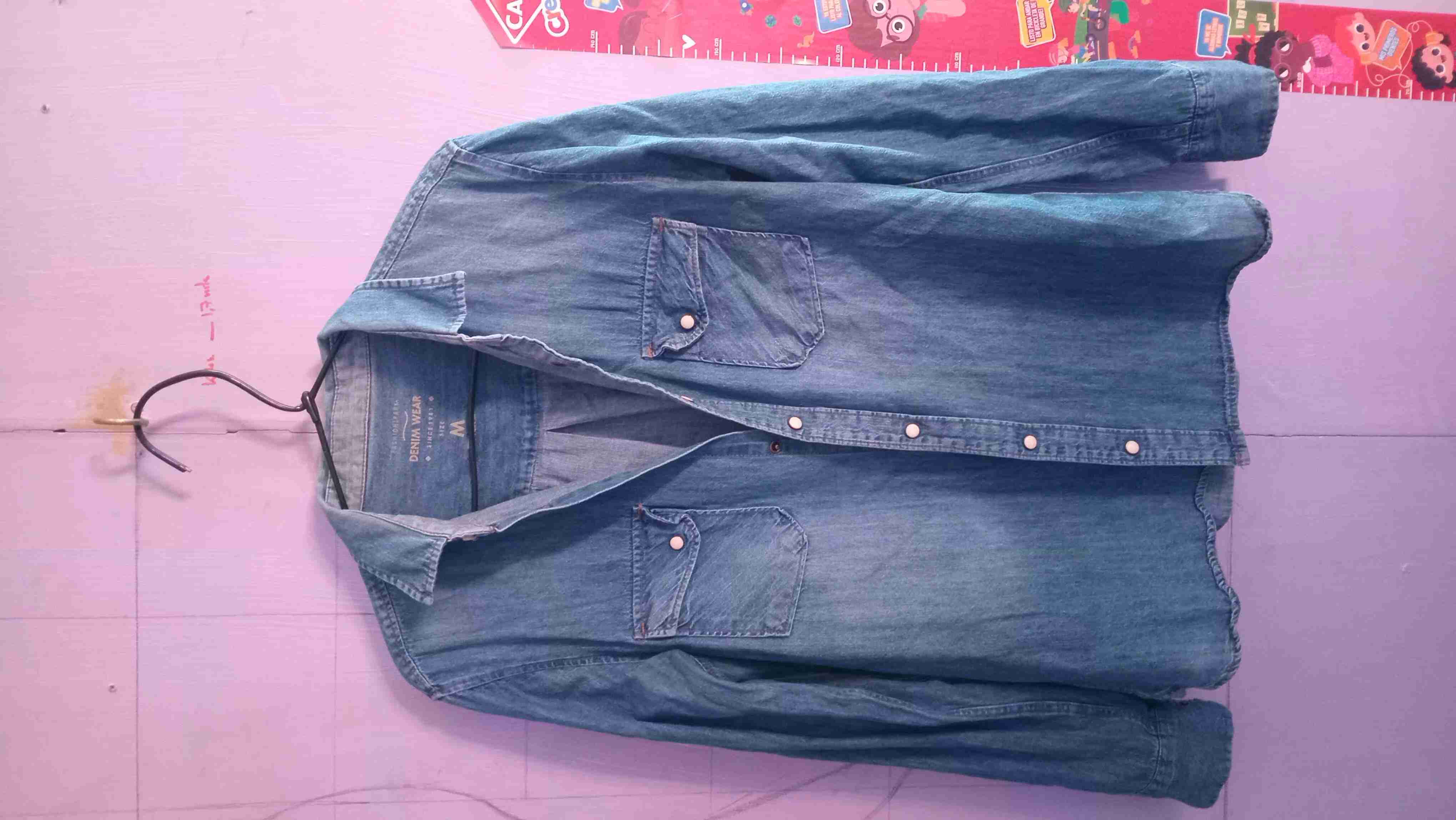 Camisa estampada beige manga corta - miniatura 6