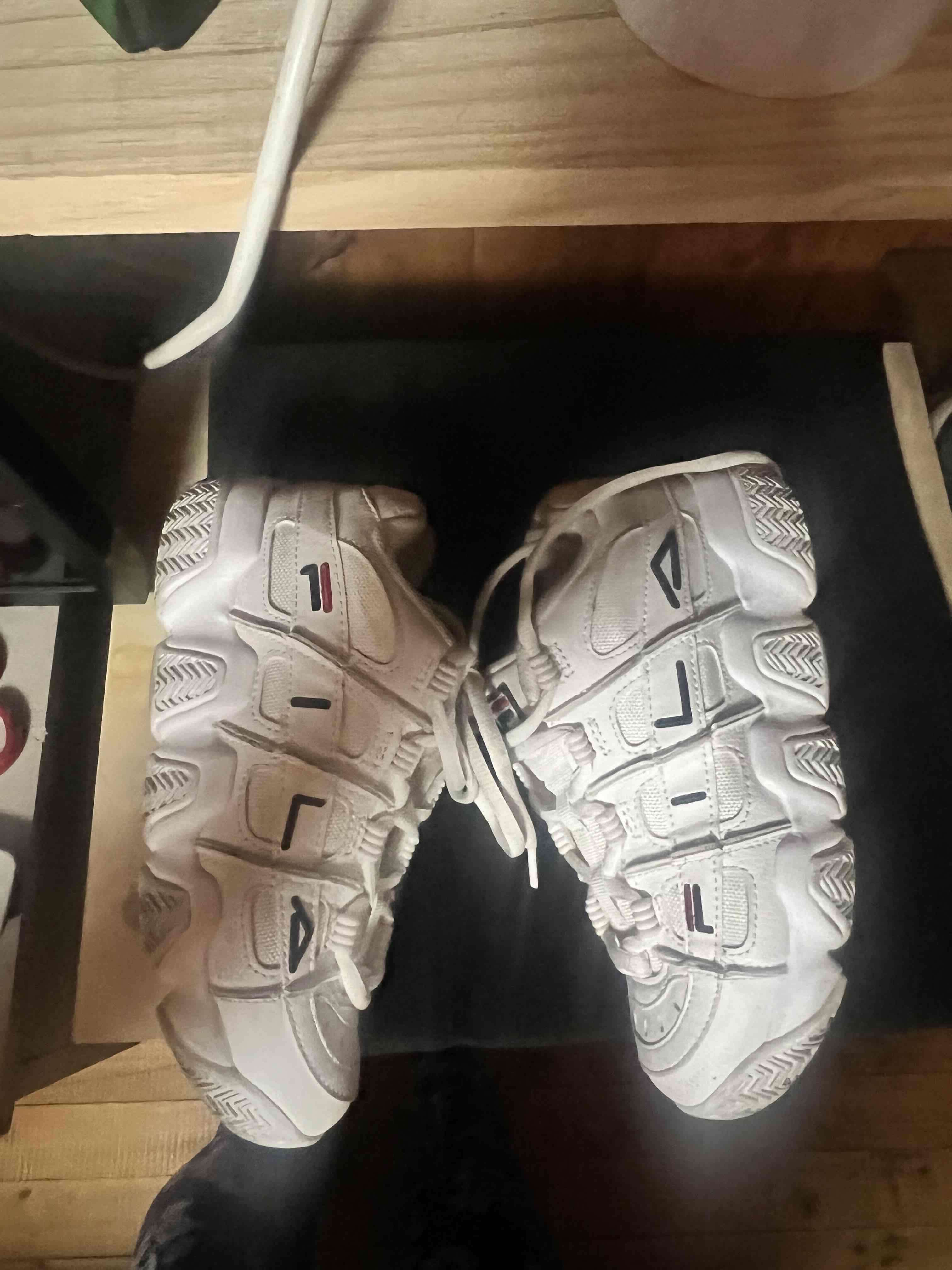 Zapatillas blancas Fila deportivas - miniatura 2